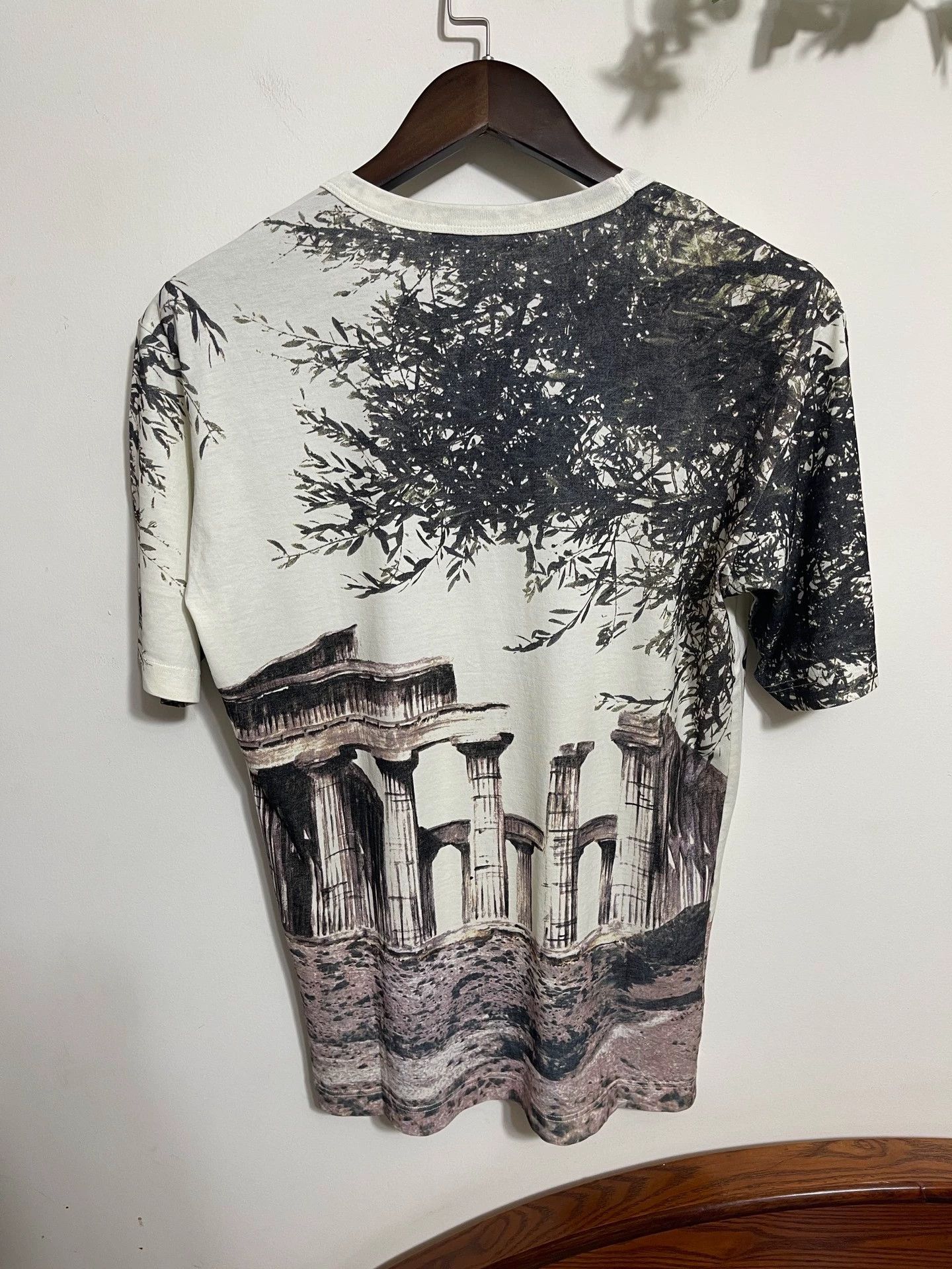 Dolce & Gabbana DG Temple Series Short Sleeve T-Shirt 46 Size US S / EU 44-46 / 1 - 2 Thumbnail