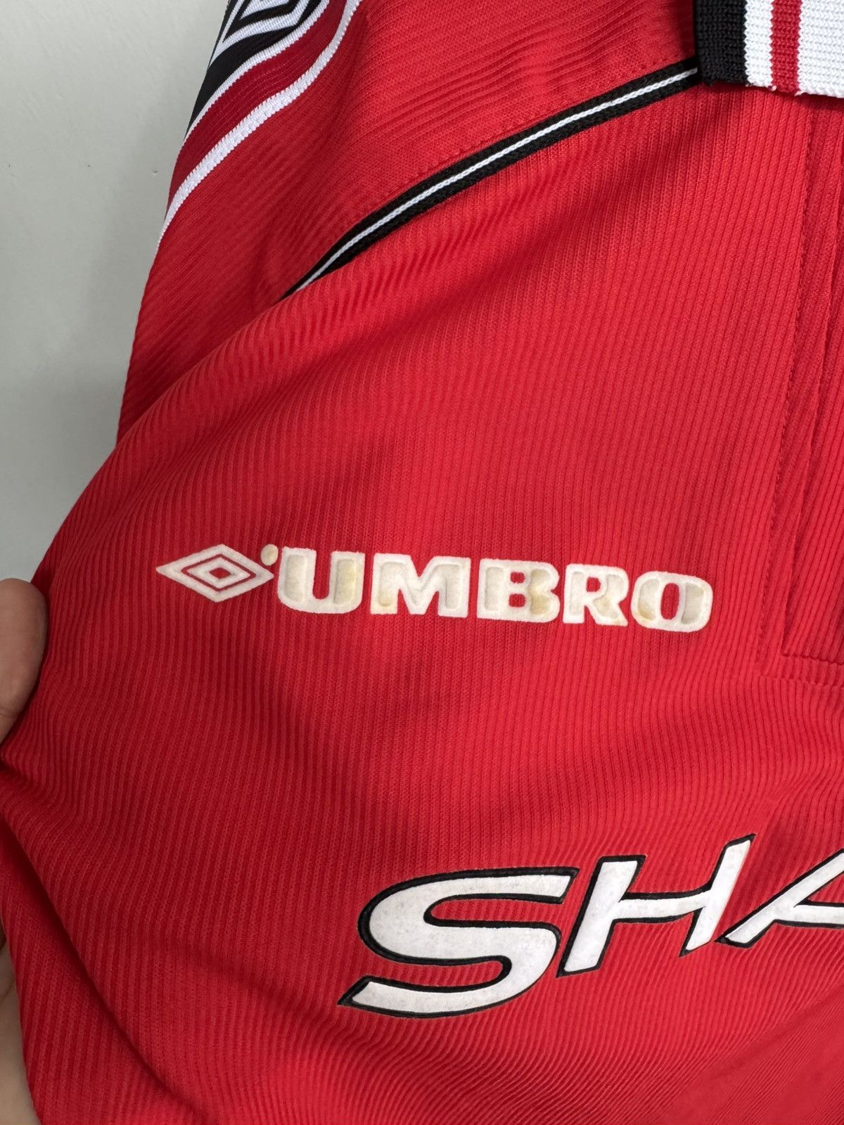 Umbro MANCHESTER UNITED 1998/1999 TREBLE WINNER SEASON HOME JERSEY Size US S / EU 44-46 / 1 - 5 Thumbnail