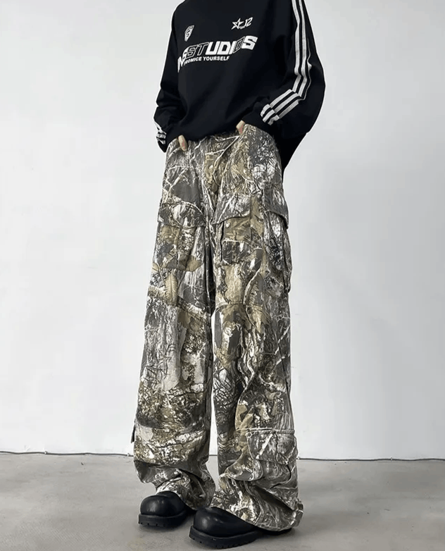 Japanese Brand Camouflage Baggy Cargo Jeans Size US 30 / EU 46 - 2 Thumbnail