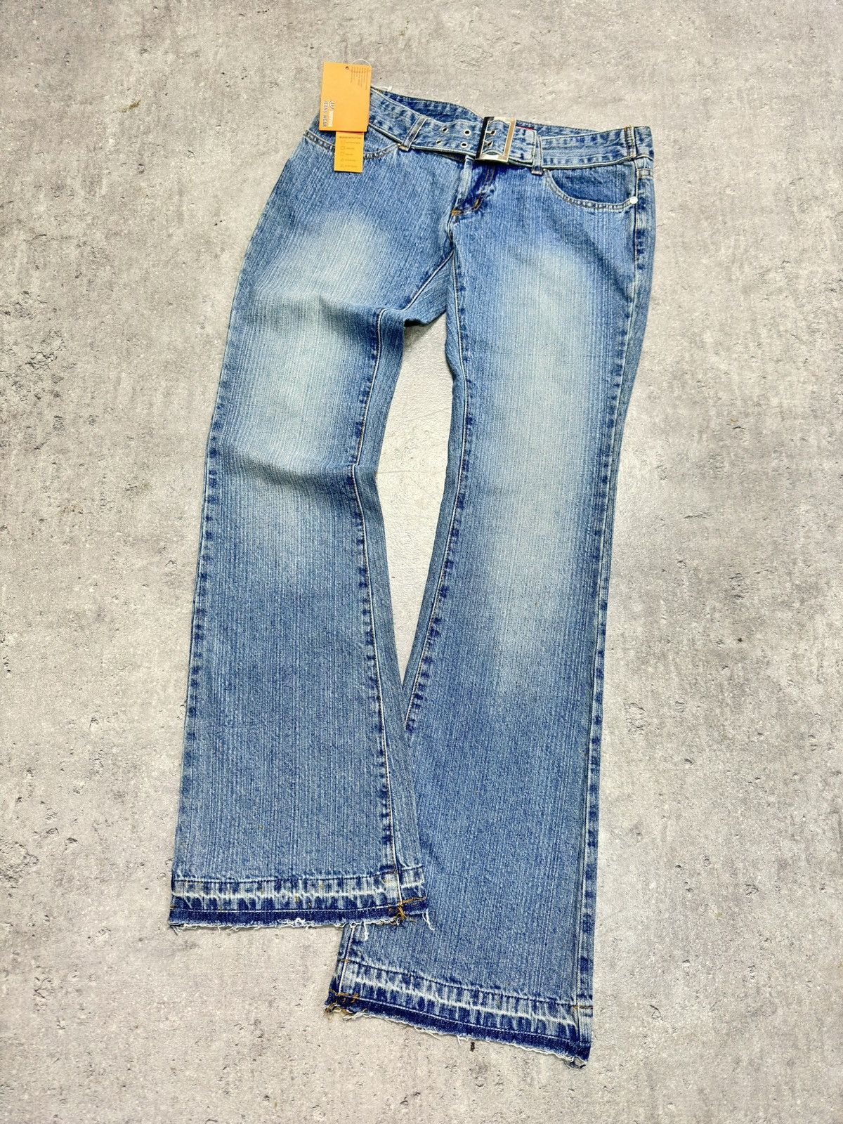 image of If Six Was Nine x Le Grande Bleu L G B ᶠᵃⁿᶜʸᵍᵘʸ 90's Flared Denim Jeans Pants Bootcut Y2K in Blue (