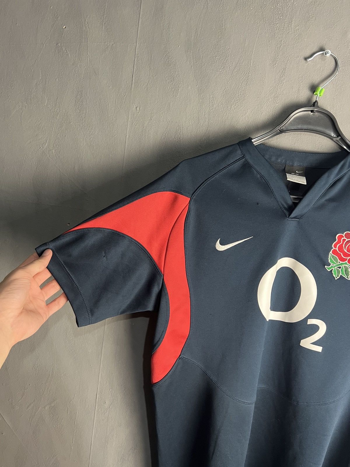 Nike Vintage 00s Nike O2 England rugby jersey Rose black hype y2k Size US M / EU 48-50 / 2 - 2 Thumbnail