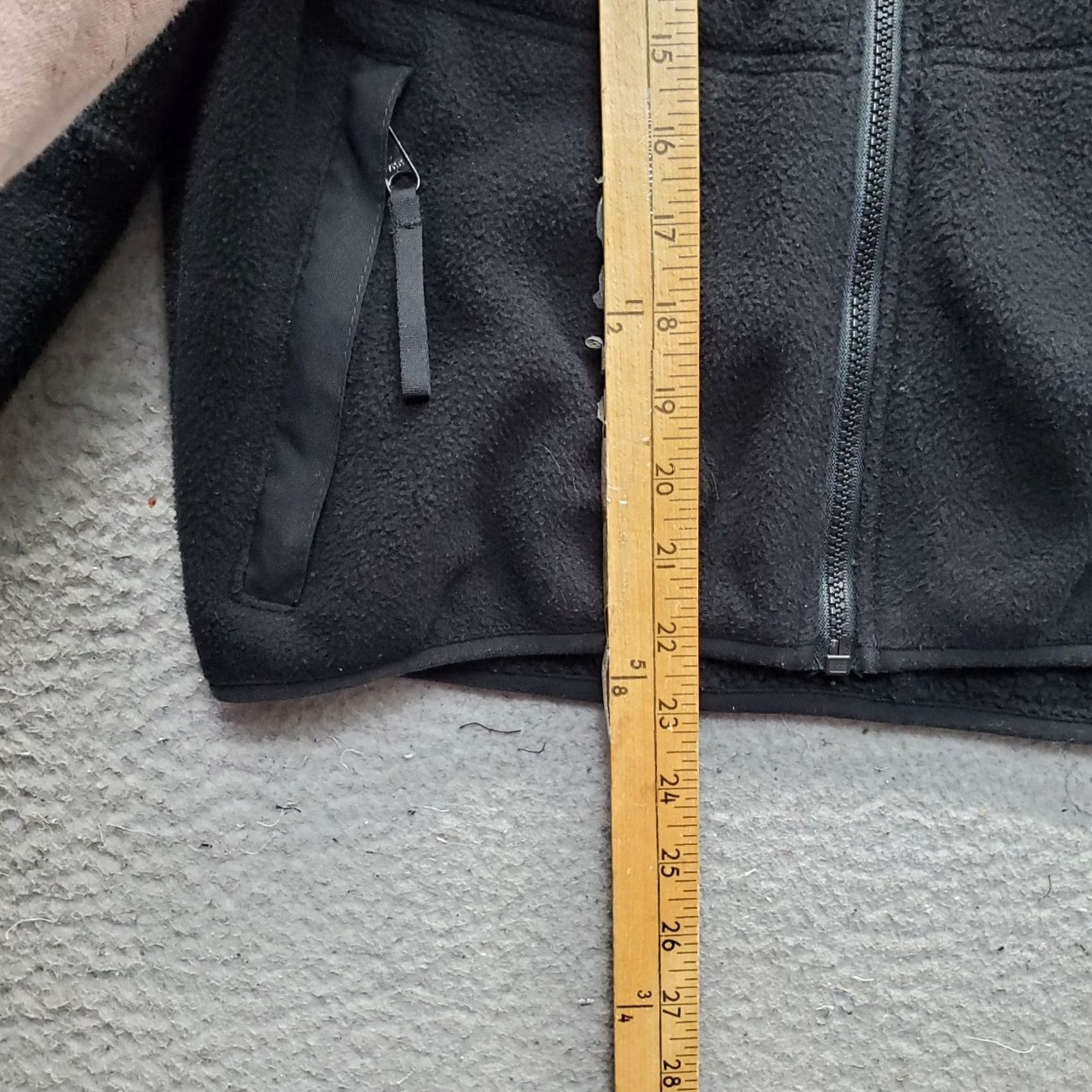 Mountain Hardwear Mountain Hardwear Fleece Jacket Womens Size 6 Black Long Sleeve Mock Neck USA Made Jacket Size M / US 6-8 / IT 42-44 - 3 Thumbnail
