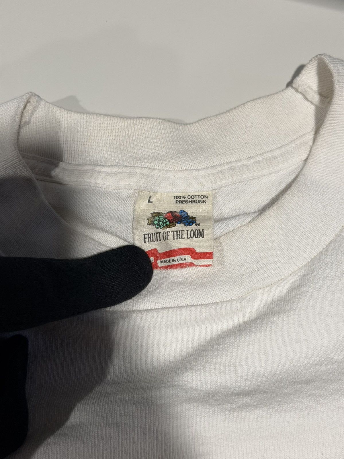 DC Comics 1982 Vintage Batman DC Comics Single Stitch Grunge Tee L Size US L / EU 52-54 / 3 - 8 Thumbnail
