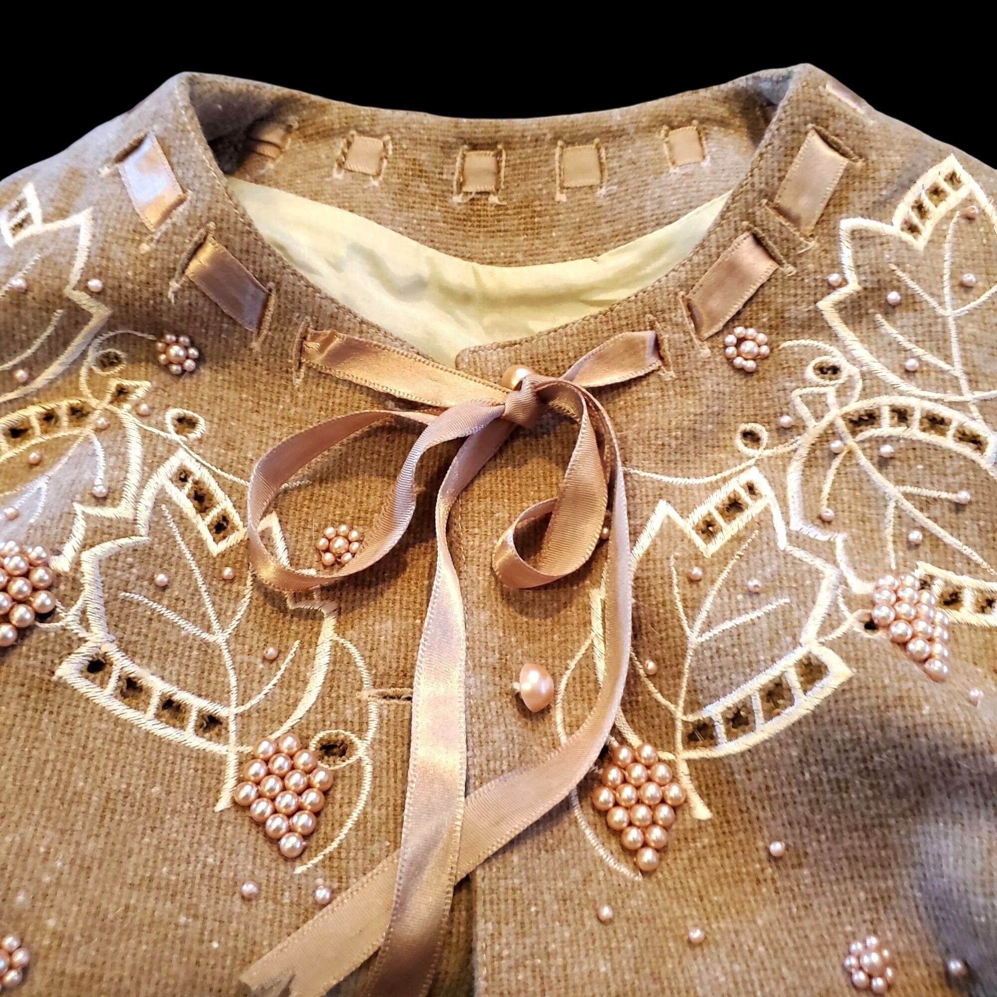 Vintage Vintage 90s Pearl Embellished Wool Cardigan Jacket Beige Rib Size S / US 4 / IT 40 - 11 Thumbnail