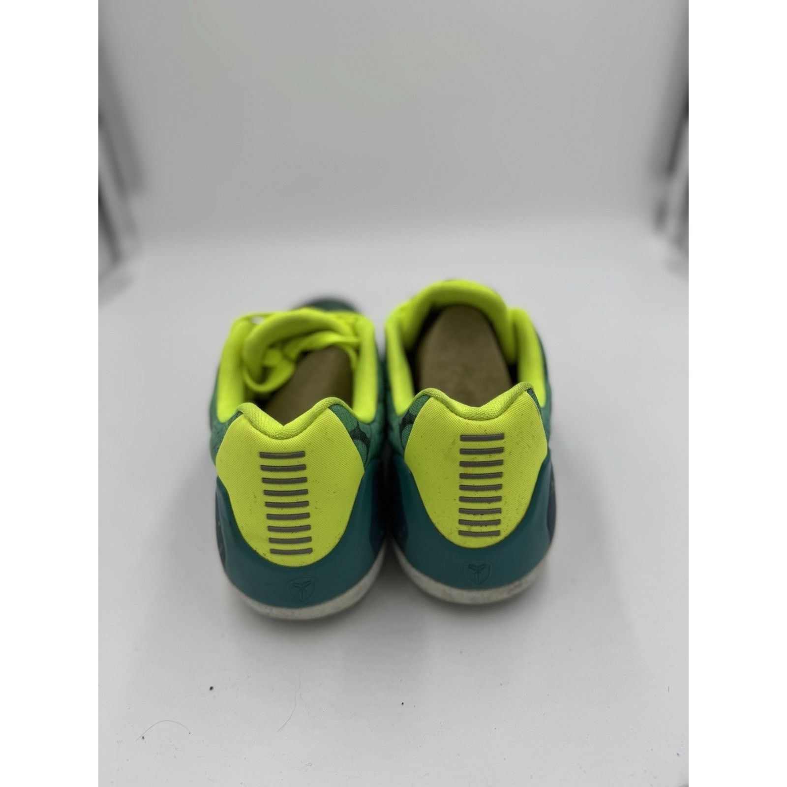 Nike Size 8.5 - Nike Kobe 9 EM Easter Size US 8.5 / EU 41-42 - 5 Thumbnail