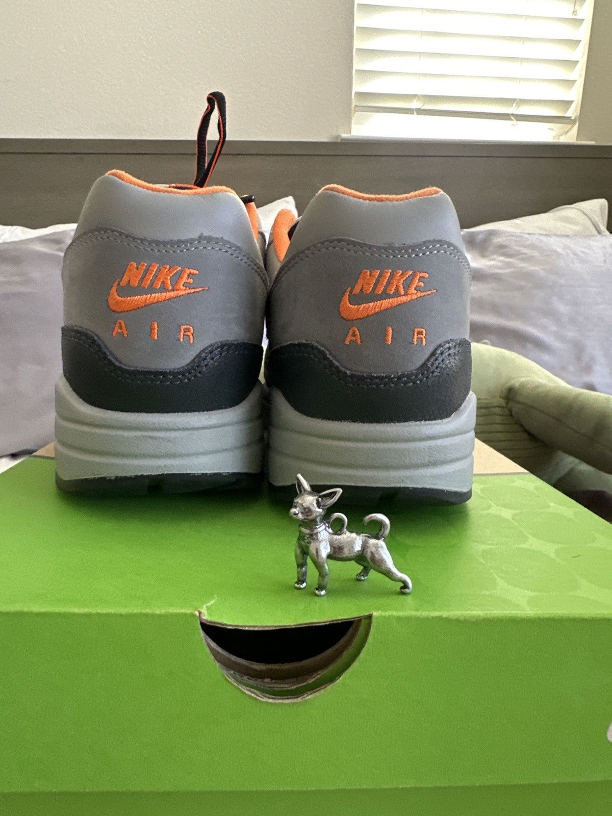 Huf × Nike HUF x Nike Air Max 1 Orange Size US 10.5 / EU 43-44 - 5 Thumbnail