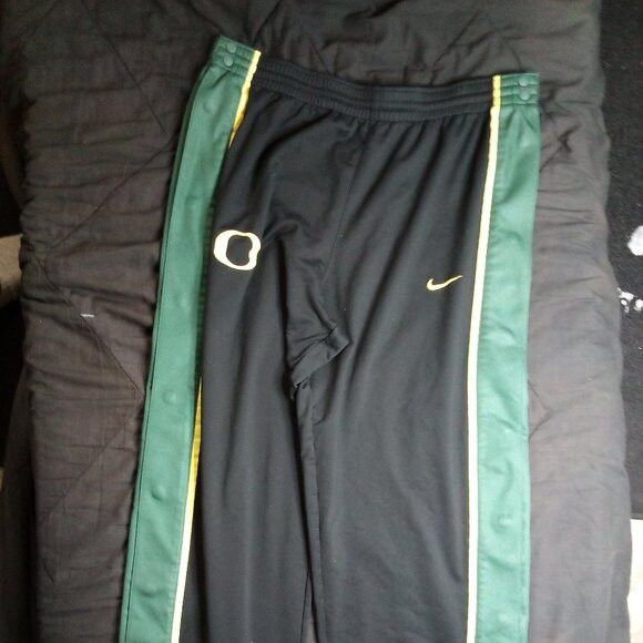 NCAA × Nike × Vintage Vintage Nike Oregon Ducks Snap Sweat Pants Joggers Trainers Size US 32 / EU 48 - 2 Thumbnail
