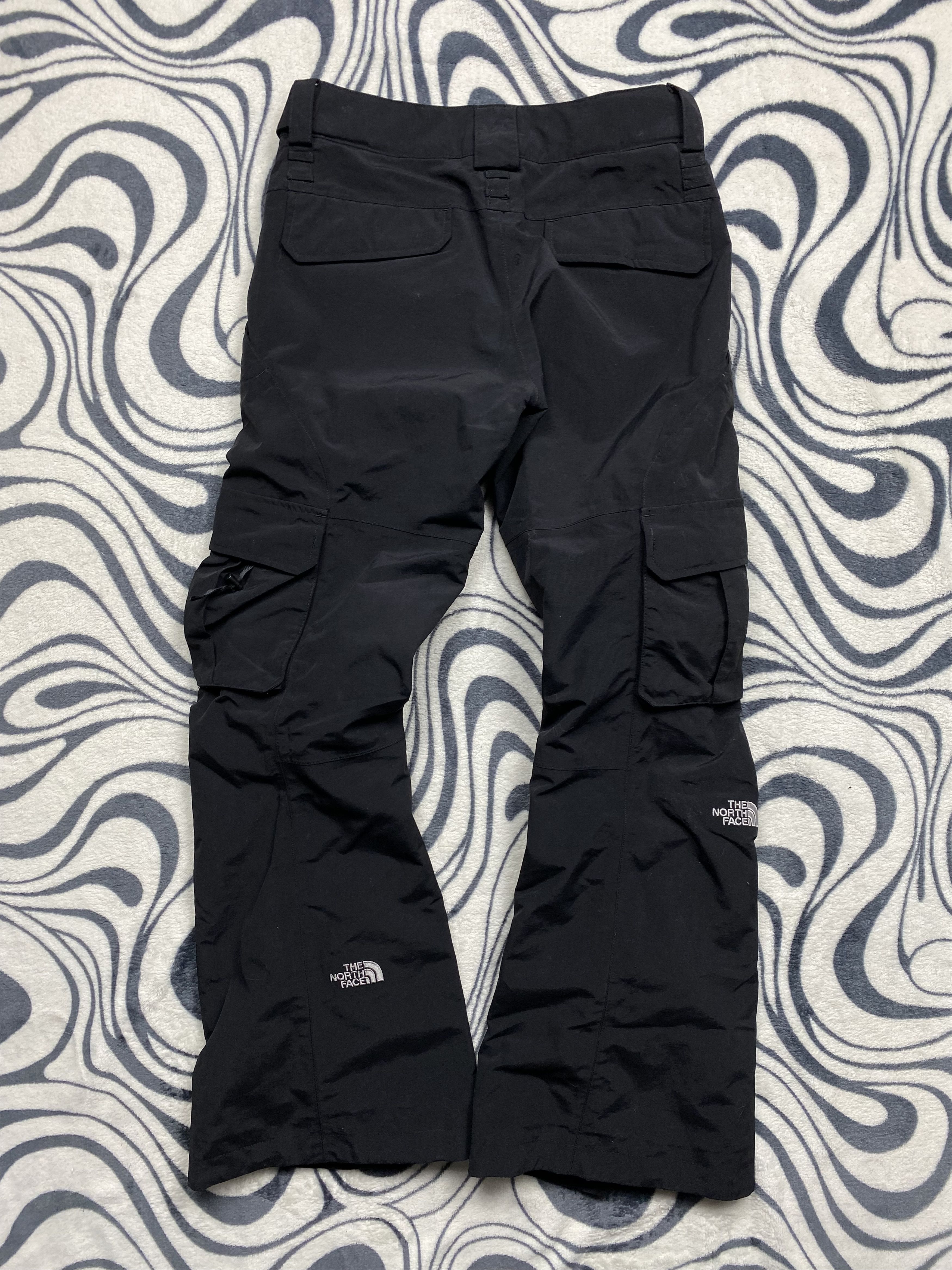 The North Face The North Face Womens Cargo Ski Insulated Pants Multipocket Size 28" / US 6 / IT 42 - 1 Thumbnail