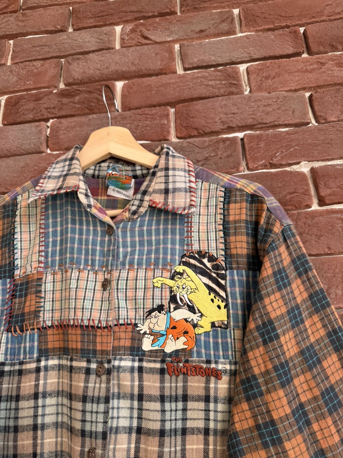 Cartoon Network Vintage 1994 Flintstones Patchwork Button Up Shirt Cartoon Size US XL / EU 56 / 4 - 3 Thumbnail