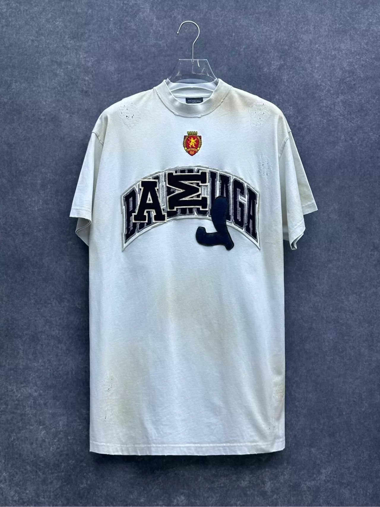 Balenciaga White Short-Sleeve Graphic T-Shirt Size US S / EU 44-46 / 1 - 1 Thumbnail