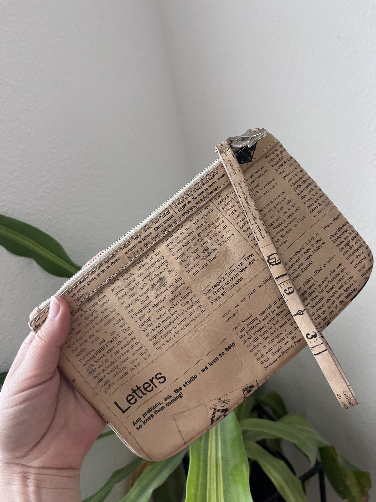 John Galliano Archive John Galliano "Gazette" Newspaper Print Wristlet Size ONE SIZE - 13 Thumbnail