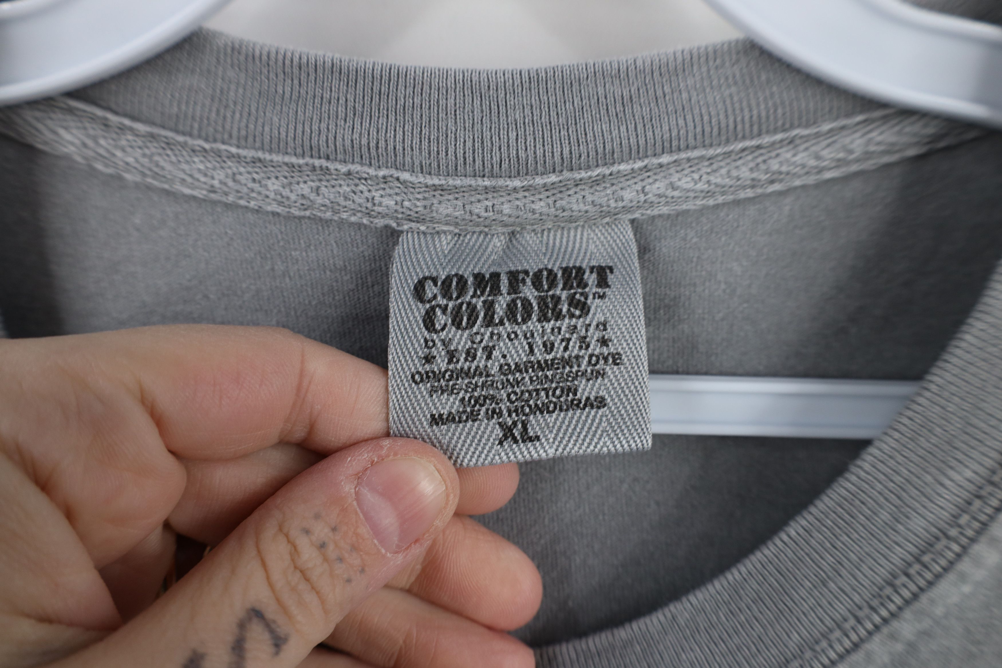 Vintage Vintage 90s Streetwear Stonewash Cool Car T-Shirt Gray Size US XL / EU 56 / 4 - 6 Thumbnail