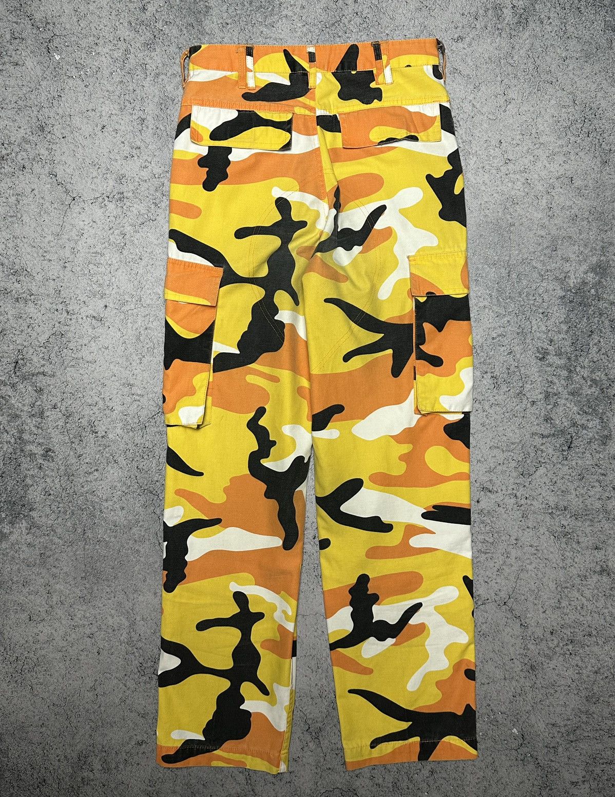 Karl Kani × Vintage Karl Kani Camo Cargo Pants Size US 27 - 6 Thumbnail