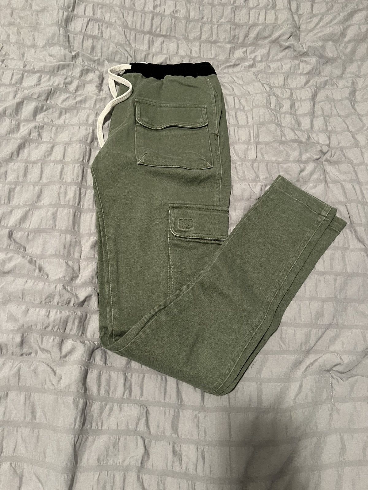 Urban Outfitters Urban Outfitters Green Cargo Pants Size Small Size US 30 / EU 46 - 2 Thumbnail