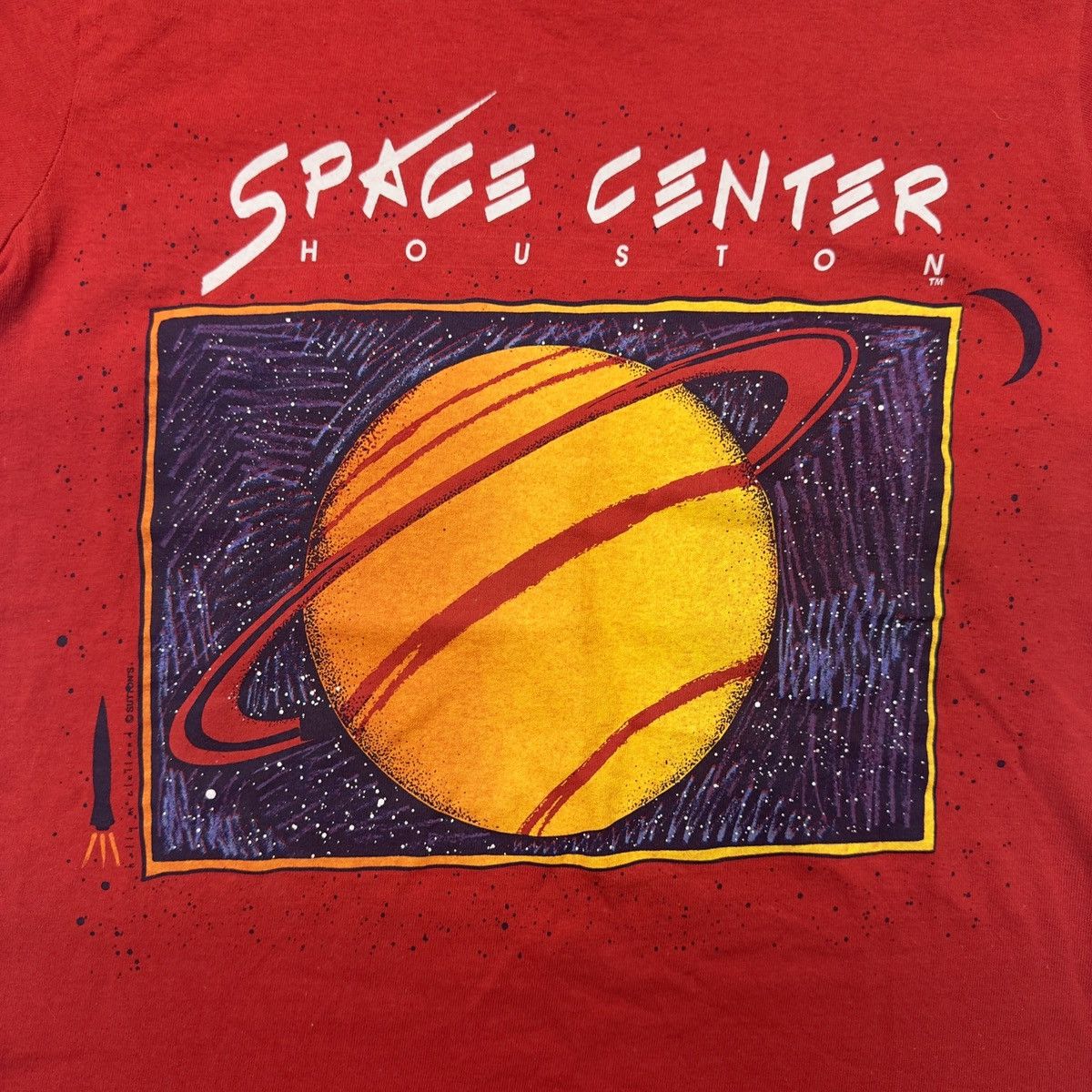 Vintage Vintage 90s Oneita Space Center Houston Graphic Shirt Red S Size US S / EU 44-46 / 1 - 3 Thumbnail