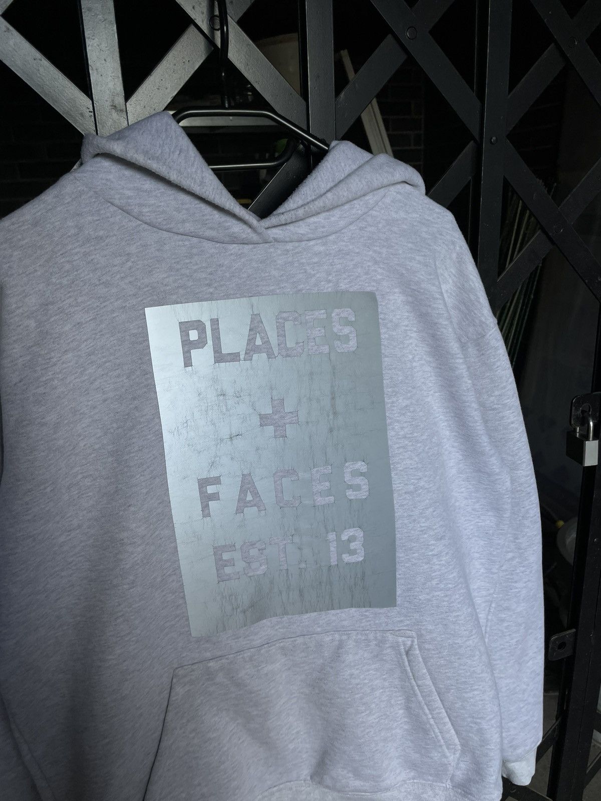 Japanese Brand × Places + Faces Vintage Places + Faces Big Logo Reflective Rare Hoodie Size US M / EU 48-50 / 2 - 6 Thumbnail