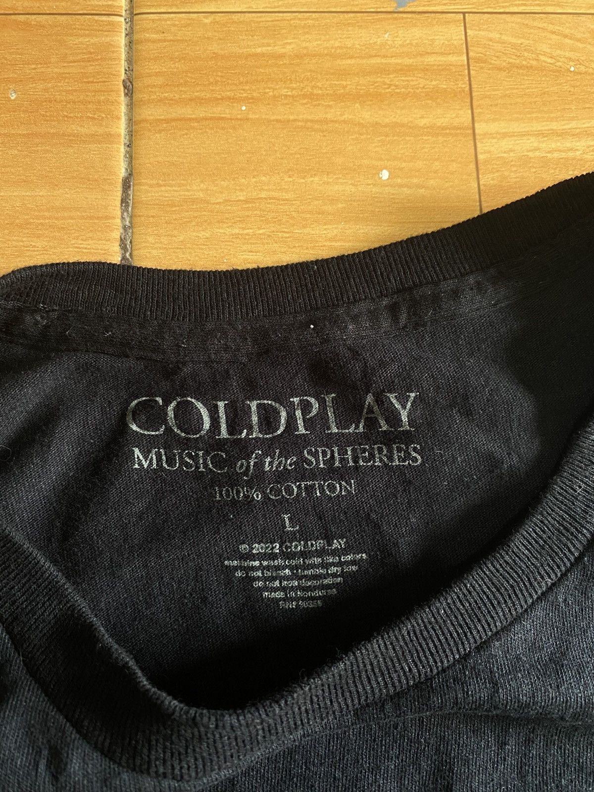 Band Tees Coldplay "Music of the Spheres Live 2022" tour t-shirt Size US L / EU 52-54 / 3 - 3 Thumbnail