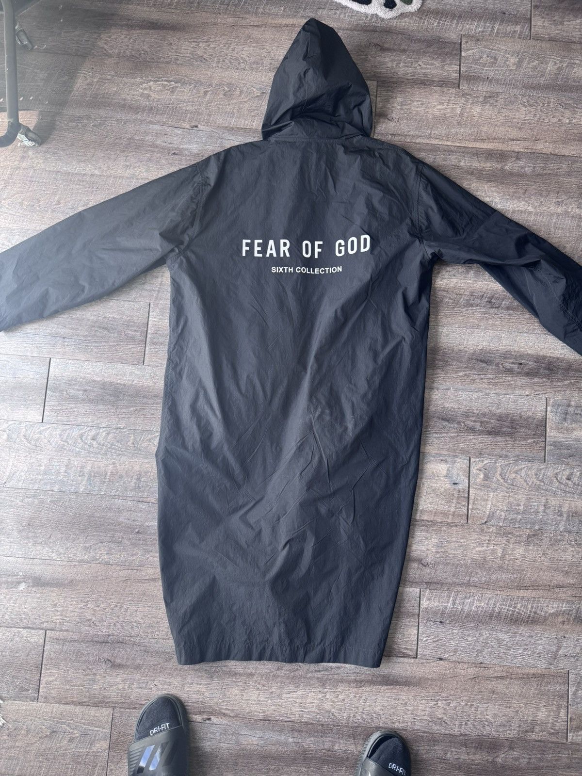 FEAR OF GOD SIXTH COLLECTION バックロゴレインコート Fear of God Nylon Hooded Rain Jacket Sixth Collection | Grailed