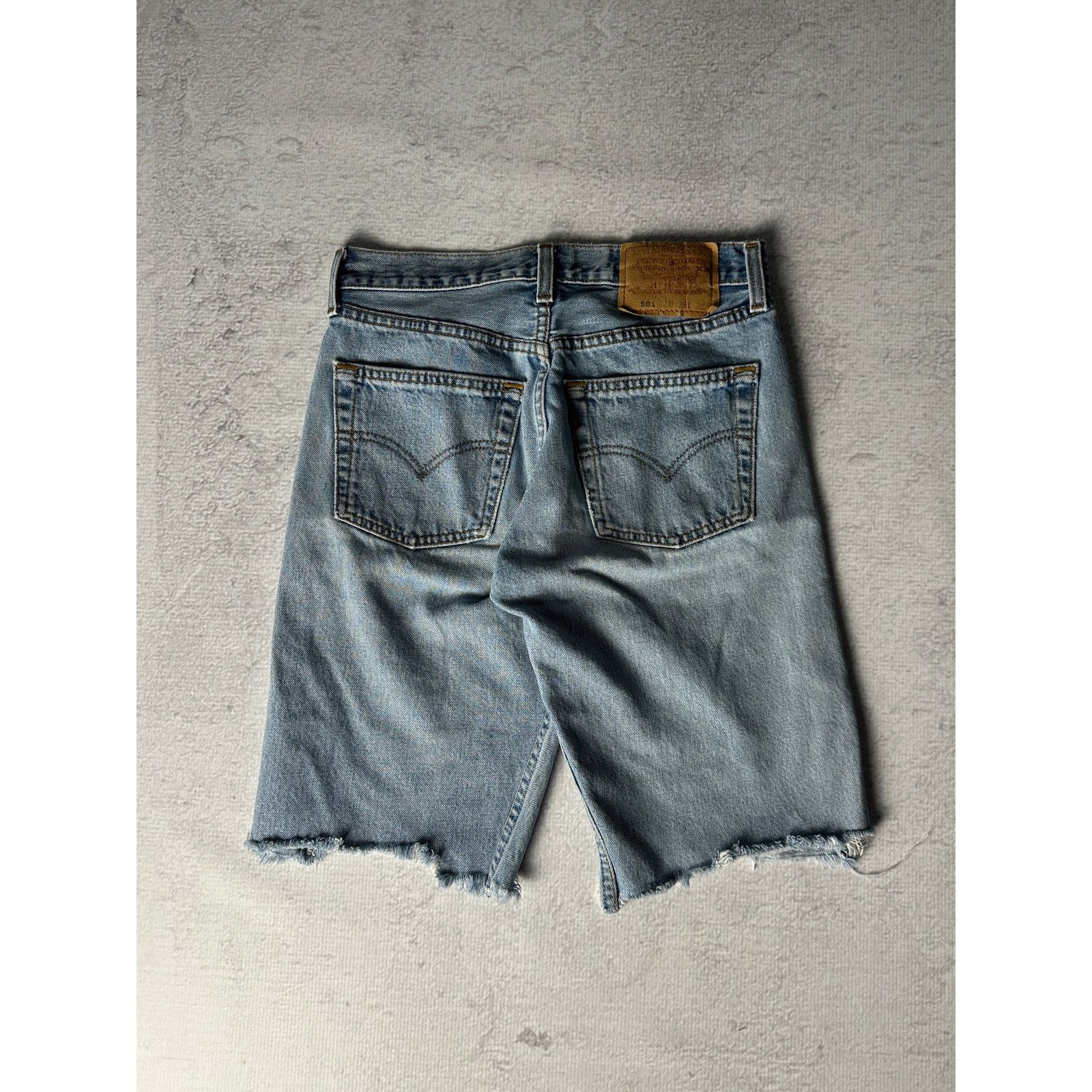 Levi's Vintage Levis Blue Jean Shorts - Women's Bottoms 28W10L Size 28" / US 6 / IT 42 - 2 Thumbnail