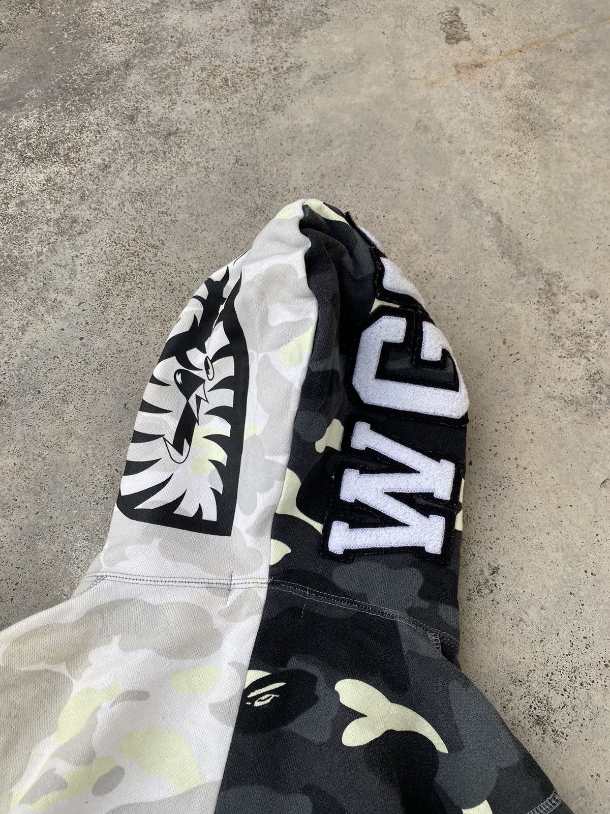 Bape City Camo Shark Half Full Zip Hoodie Size US M / EU 48-50 / 2 - 6 Thumbnail
