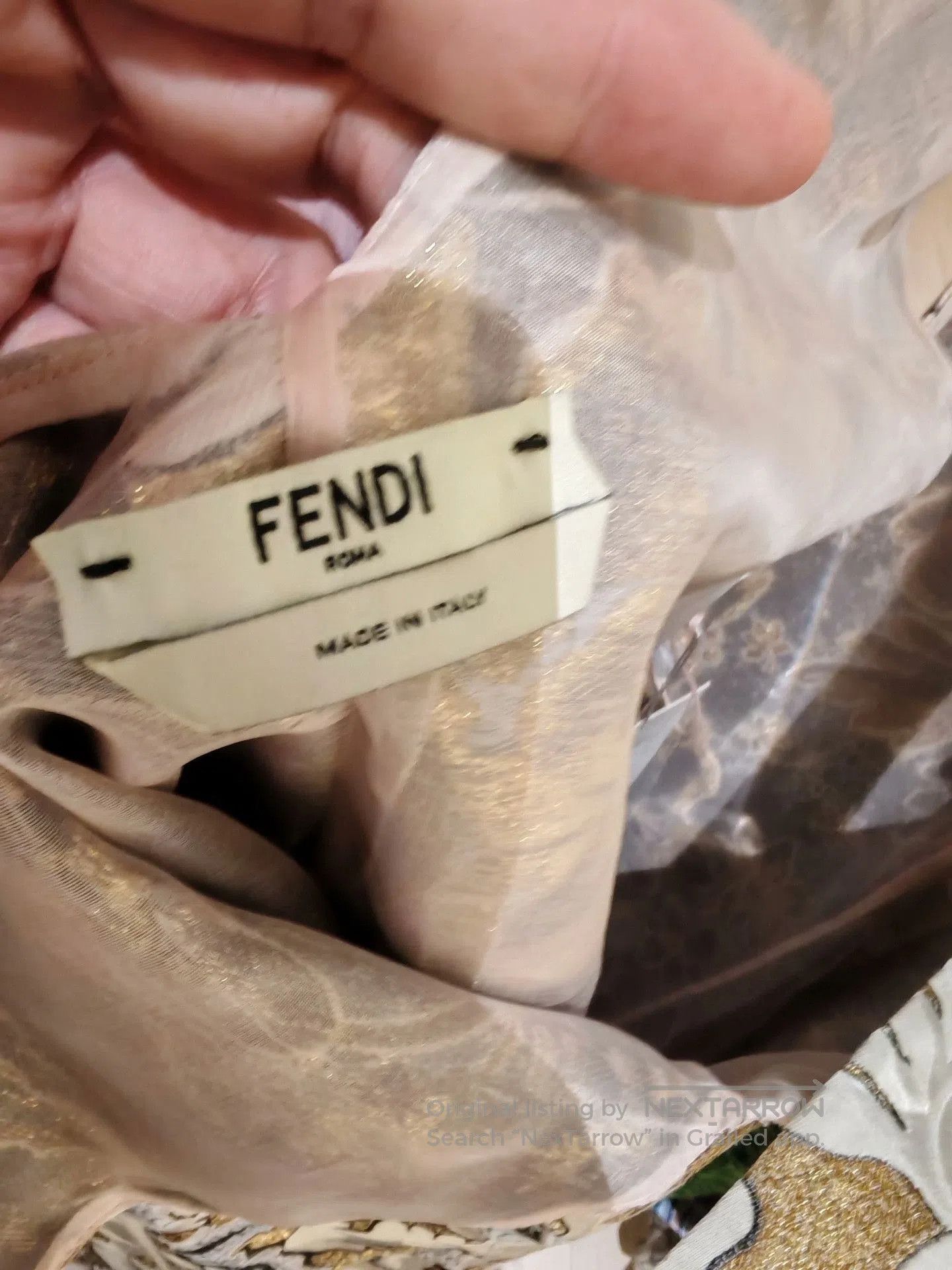 Fendi FENDI Runway V-neck Gold Thread Dress. Size S / US 4 / IT 40 - 4 Thumbnail