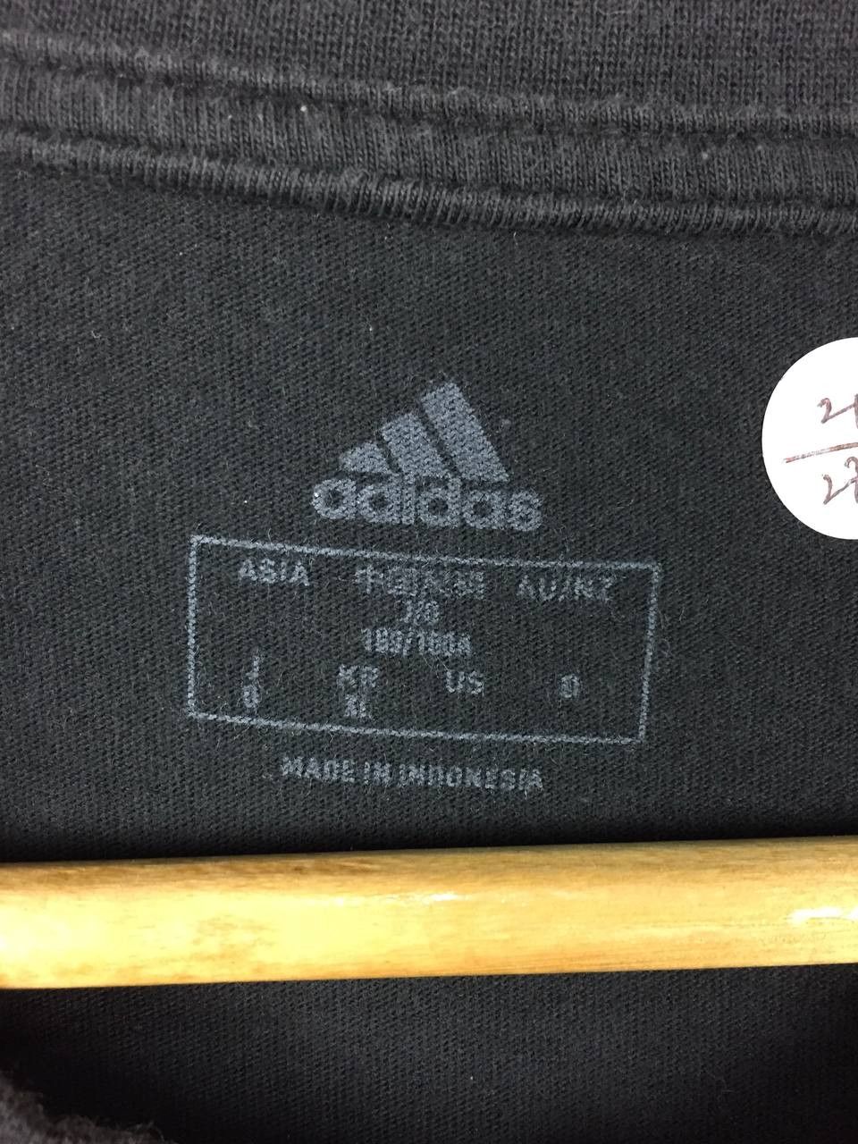 Adidas Adidas Our World Is Your World Explore Nature Graphic Tee Size US L / EU 52-54 / 3 - 9 Thumbnail