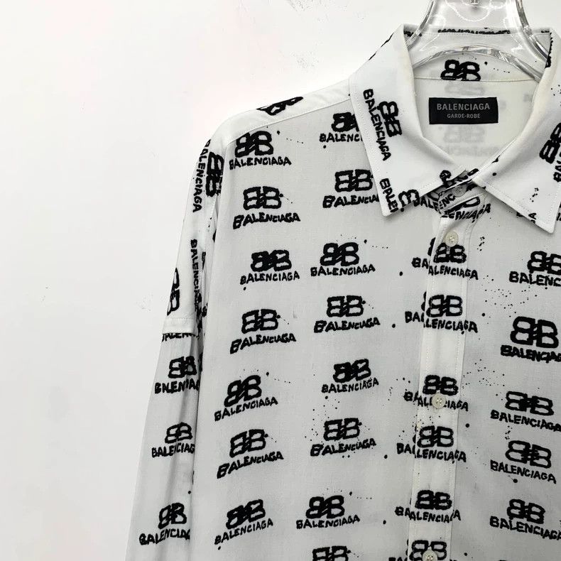 Balenciaga Balenciaga White logo jacquard full print lapel single bre Size US S / EU 44-46 / 1 - 3 Thumbnail
