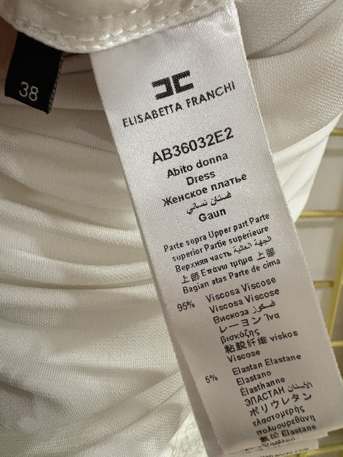 Elisabetta Franchi Long white Elisabetta Franchi gown - sequins and side slit Size XS / US 0-2 / IT 36-38 - 4 Thumbnail