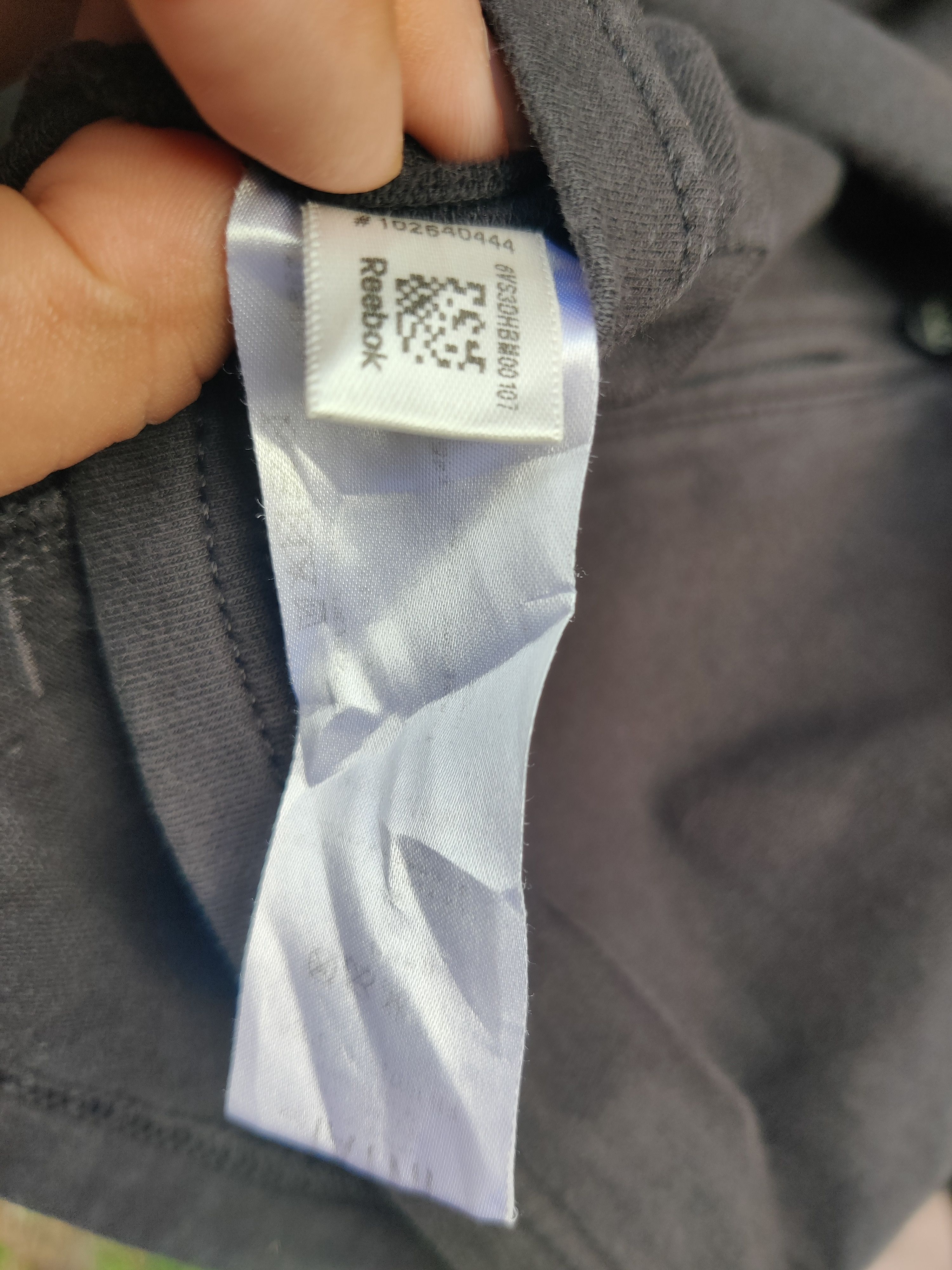Emporio Armani Vintage Sun Faded Emporio Armani x Reebok Shirt Size US M / EU 48-50 / 2 - 11 Thumbnail
