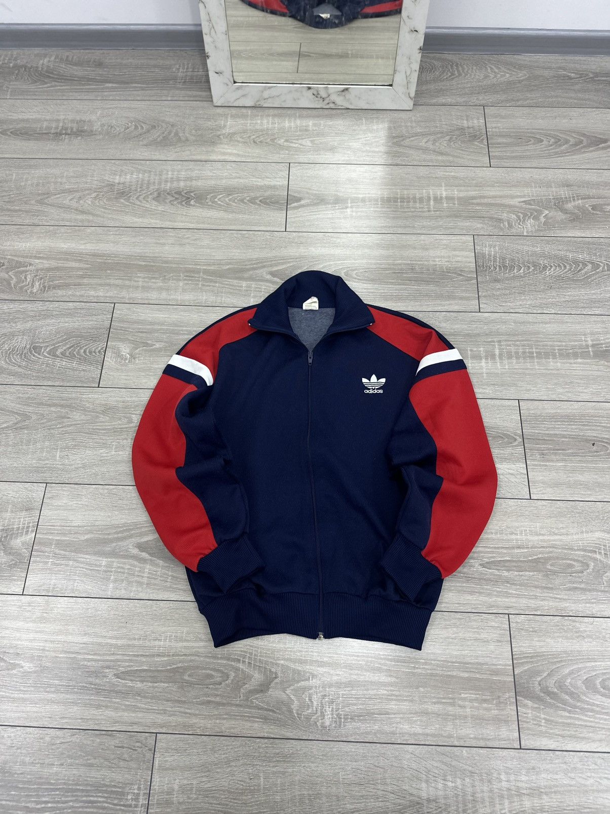 Adidas Adidas Vintage 90s Boxy Fit Track Jacket Size US L / EU 52-54 / 3 - 2 Thumbnail