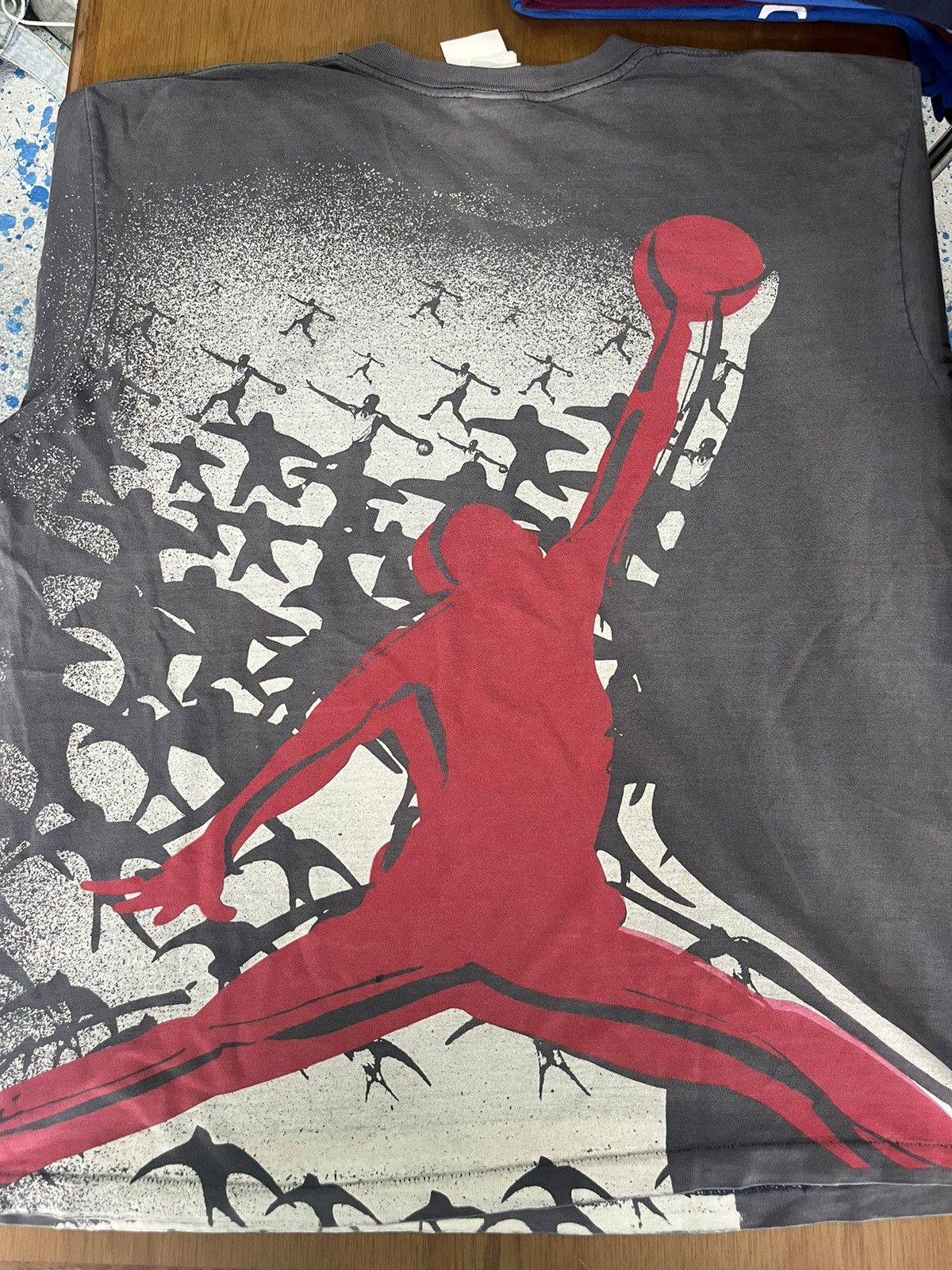 Jordan Brand × Nike × Vintage Vintage Nike Michael Jordan Ovp 90’s Tshirt Size US L / EU 52-54 / 3 - 9 Thumbnail