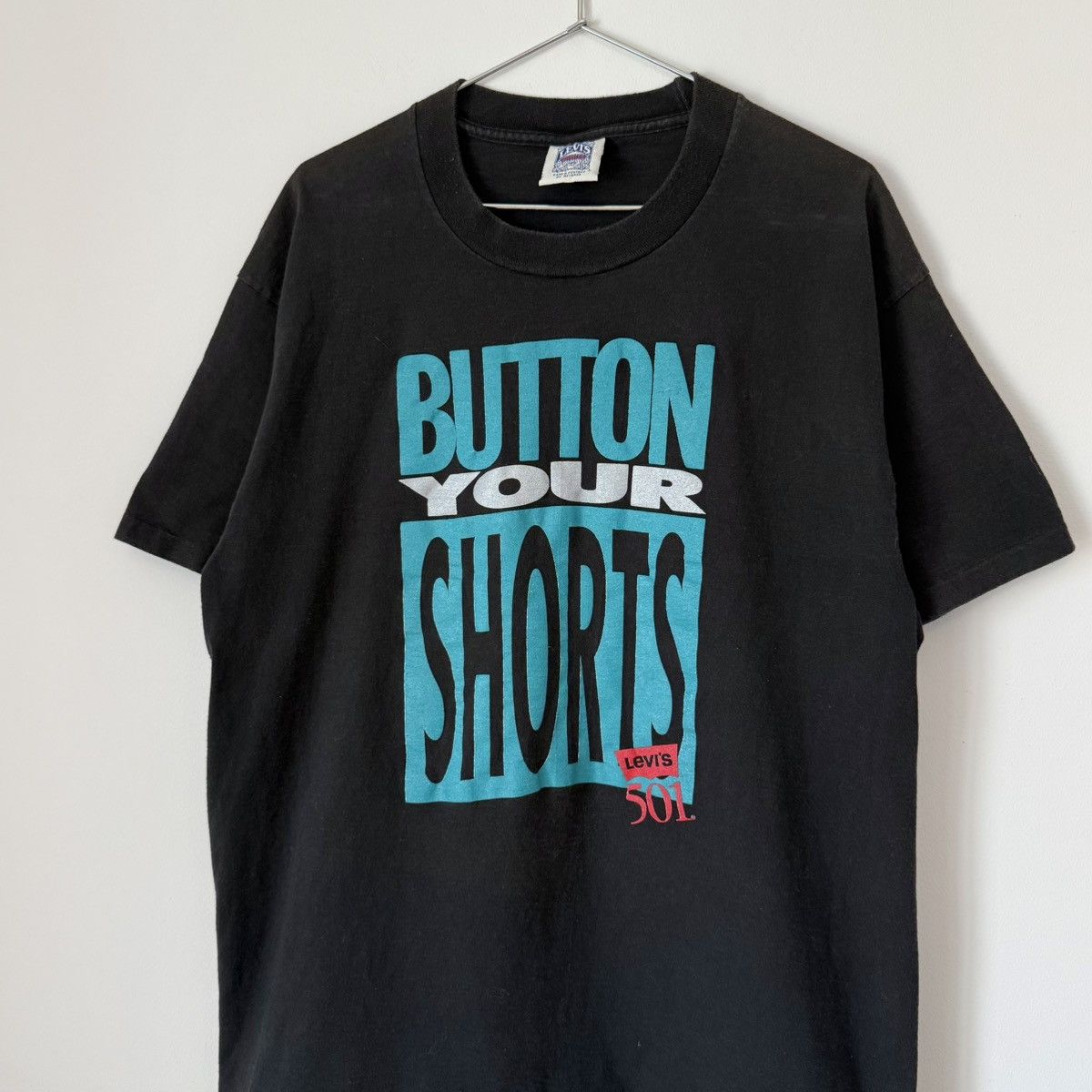 Levi's Vtg 1990s Levi’s Button Your Shorts 501 Faded Promo Tee Size US L / EU 52-54 / 3 - 3 Thumbnail