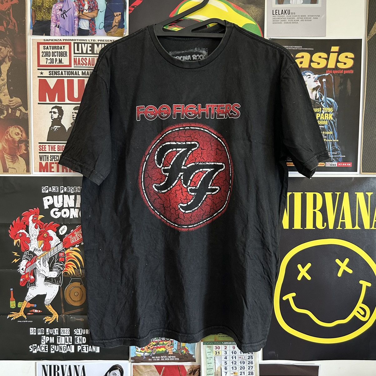 Band Tees Vintage Foo Figters Band T-Shirt Size US M / EU 48-50 / 2 - 1 Thumbnail