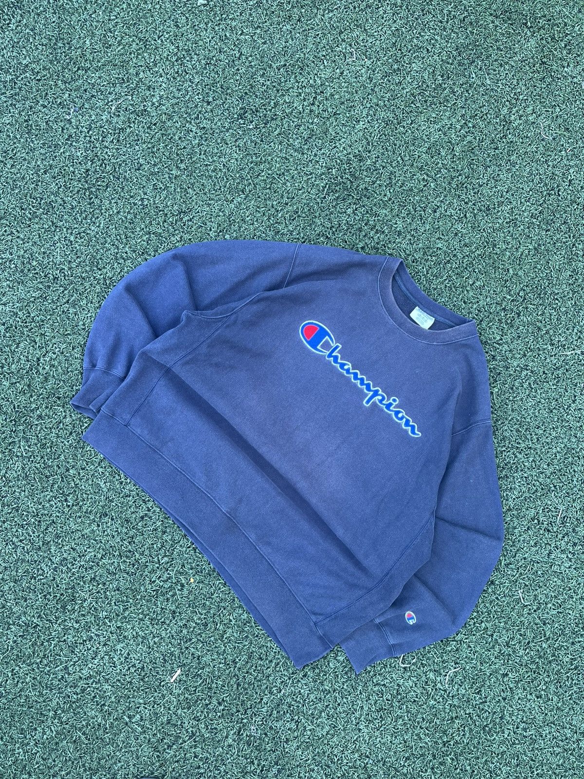 Champion Champion Reverse Weave Big Logo Crewneck Navy XL Size US XL / EU 56 / 4 - 1 Thumbnail