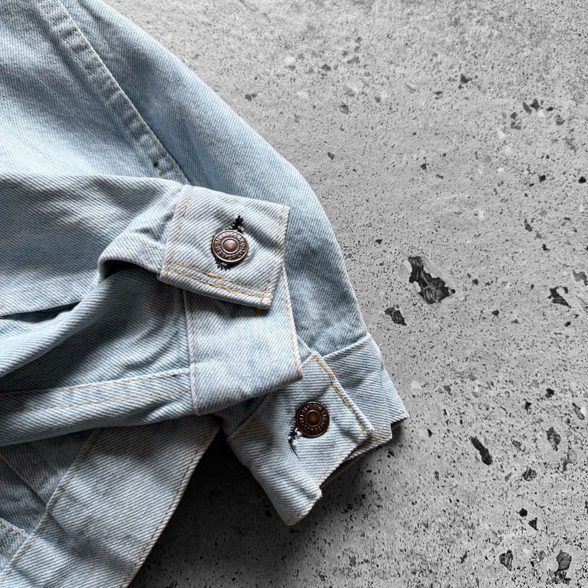 Levi's Vintage Clothing Levis 70505 Womens Vintage Denim Jacket Made in USA Blue Size S / US 4 / IT 40 - 4 Thumbnail