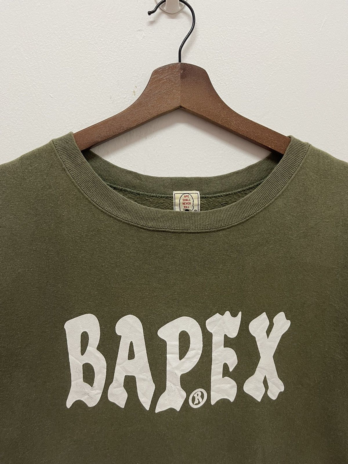 Bape 90’s BAPEX CREWNECK by NIGO JAPAN Size US M / EU 48-50 / 2 - 2 Thumbnail