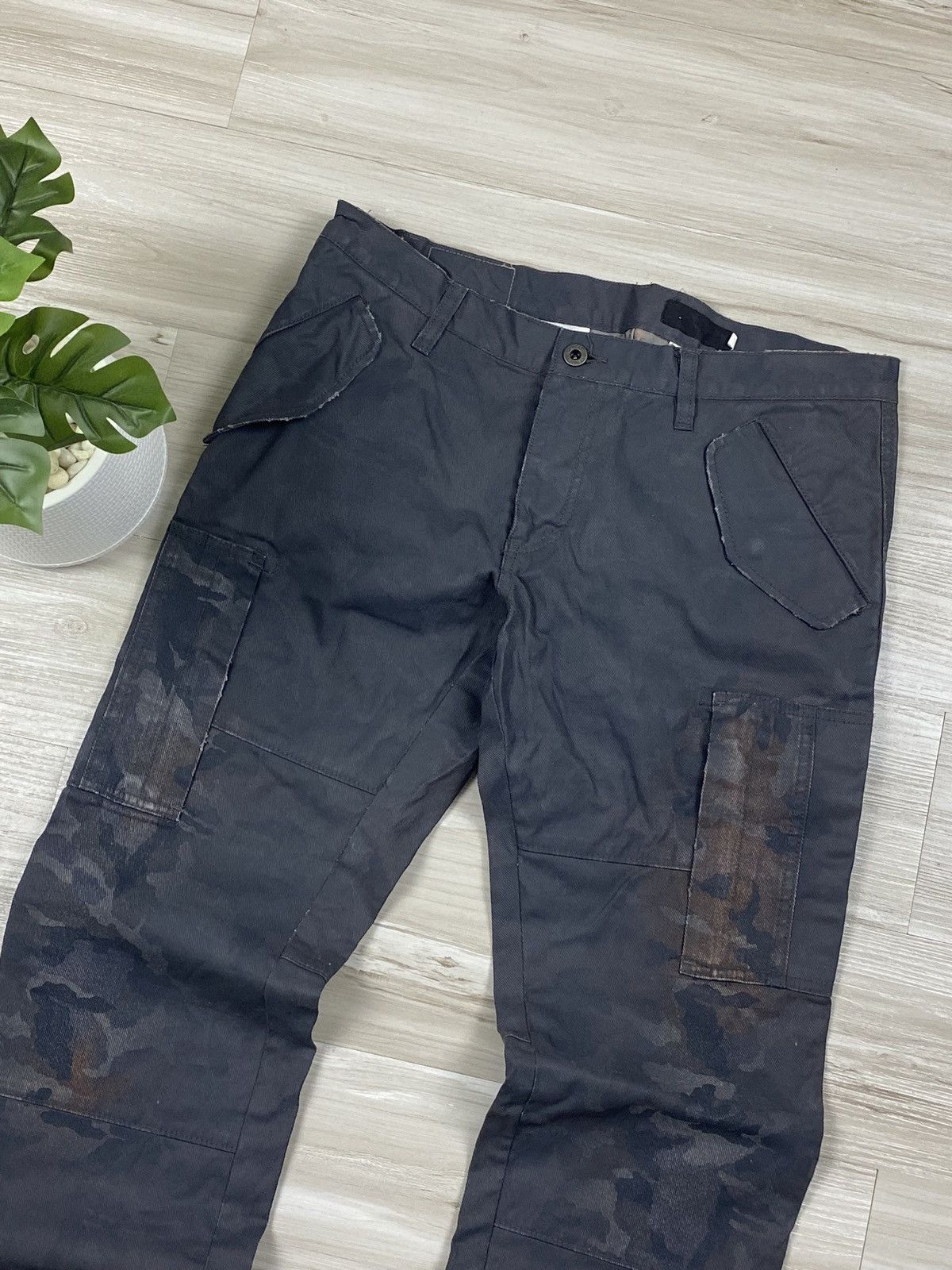 If Six Was Nine × Japanese Brand × L7 Real Hip 2000s L7 real hip cargo pocket pants design camo Size US 32 / EU 48 - 2 Thumbnail
