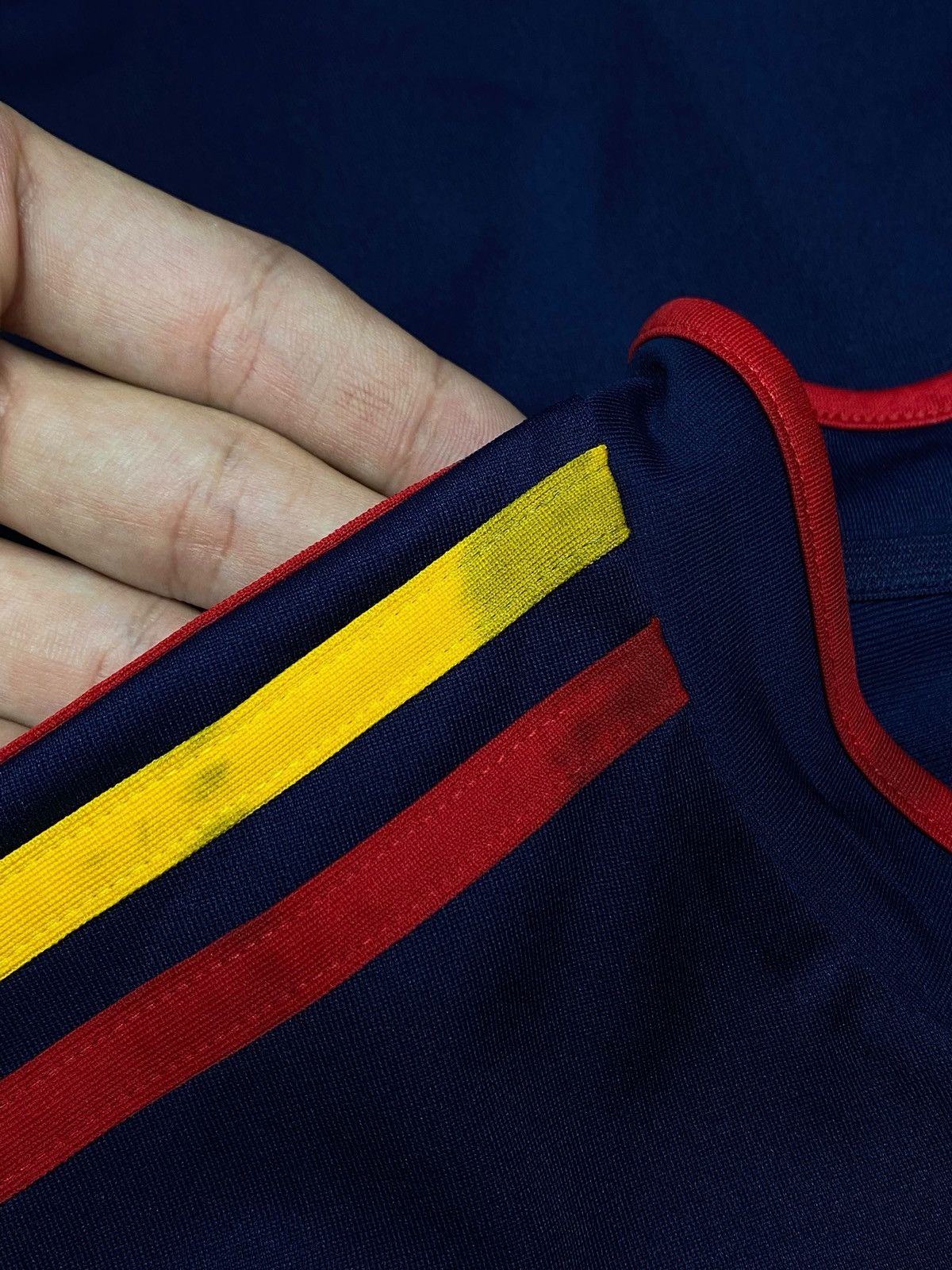 Adidas Adidas #7 David Villa Spain 2010 Away Football Shirt Jersey Size US S / EU 44-46 / 1 - 17 Thumbnail