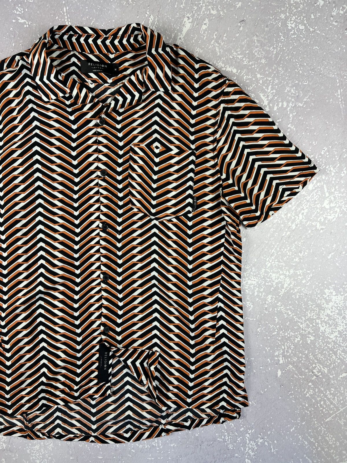 Allsaints Religion Camp Collar Geometric Print S/S Viscose Shirt Size US M / EU 48-50 / 2 - 2 Thumbnail