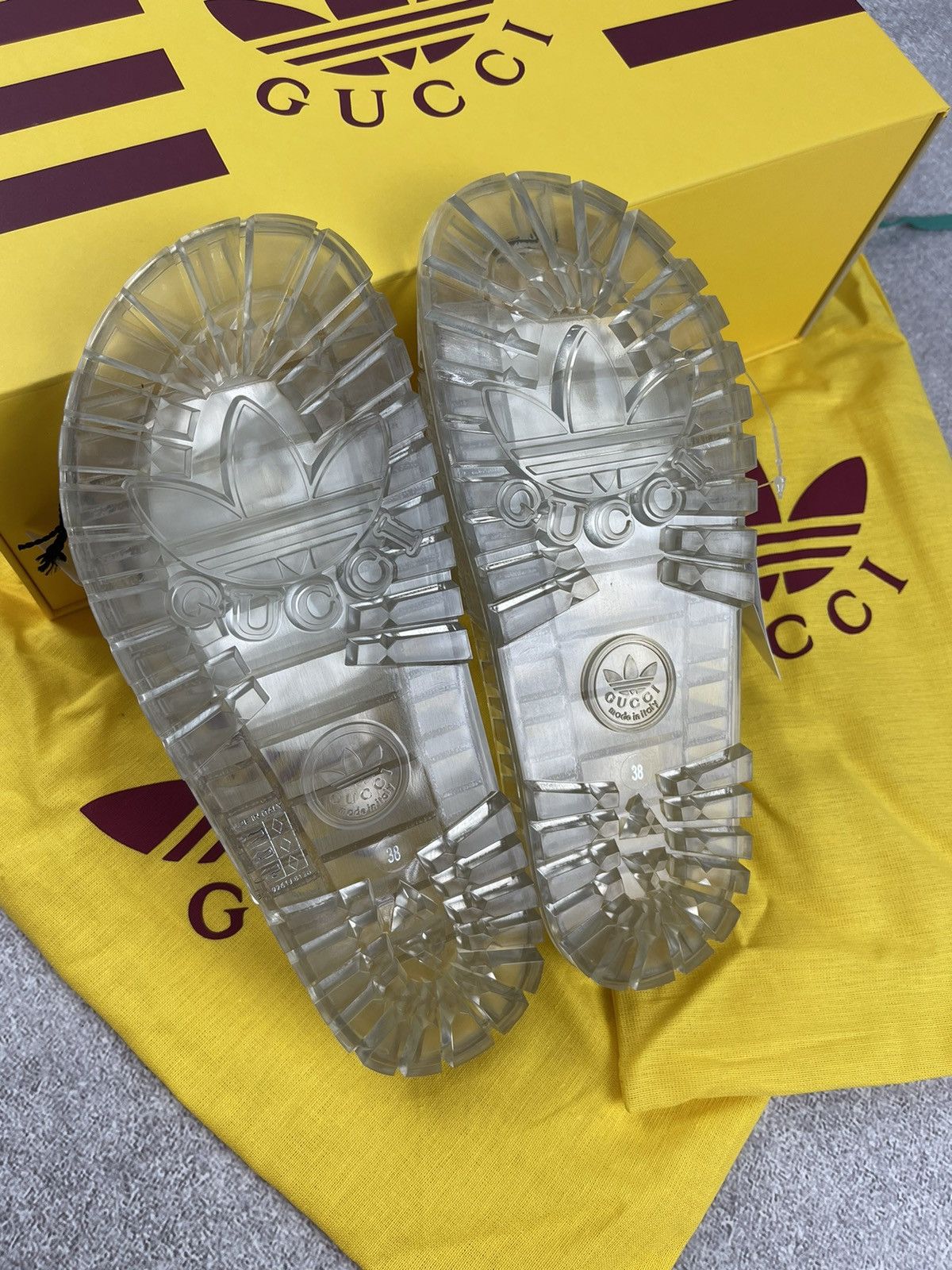 Adidas × Gucci Adidas x Gucci Rubber Slide Sandals Clear Size 39 Size US 7 / IT 37 - 10 Thumbnail
