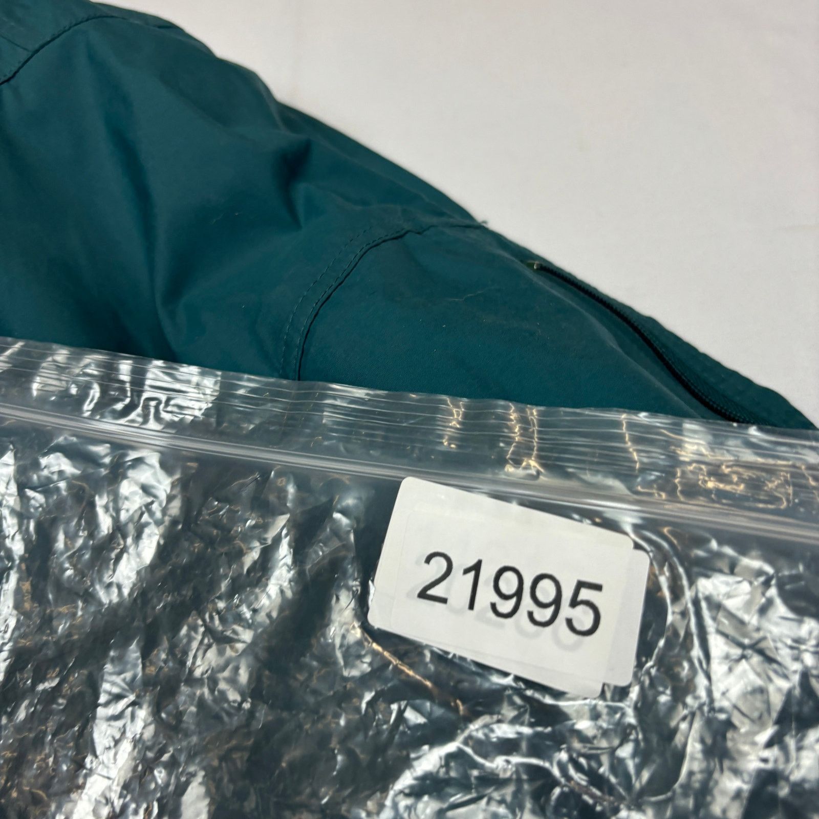 Patagonia × Vintage Vintage Patagonia Nylon Pull On Pants 38 Ski Snow Gorpcore Size US 38 / EU 54 - 14 Thumbnail