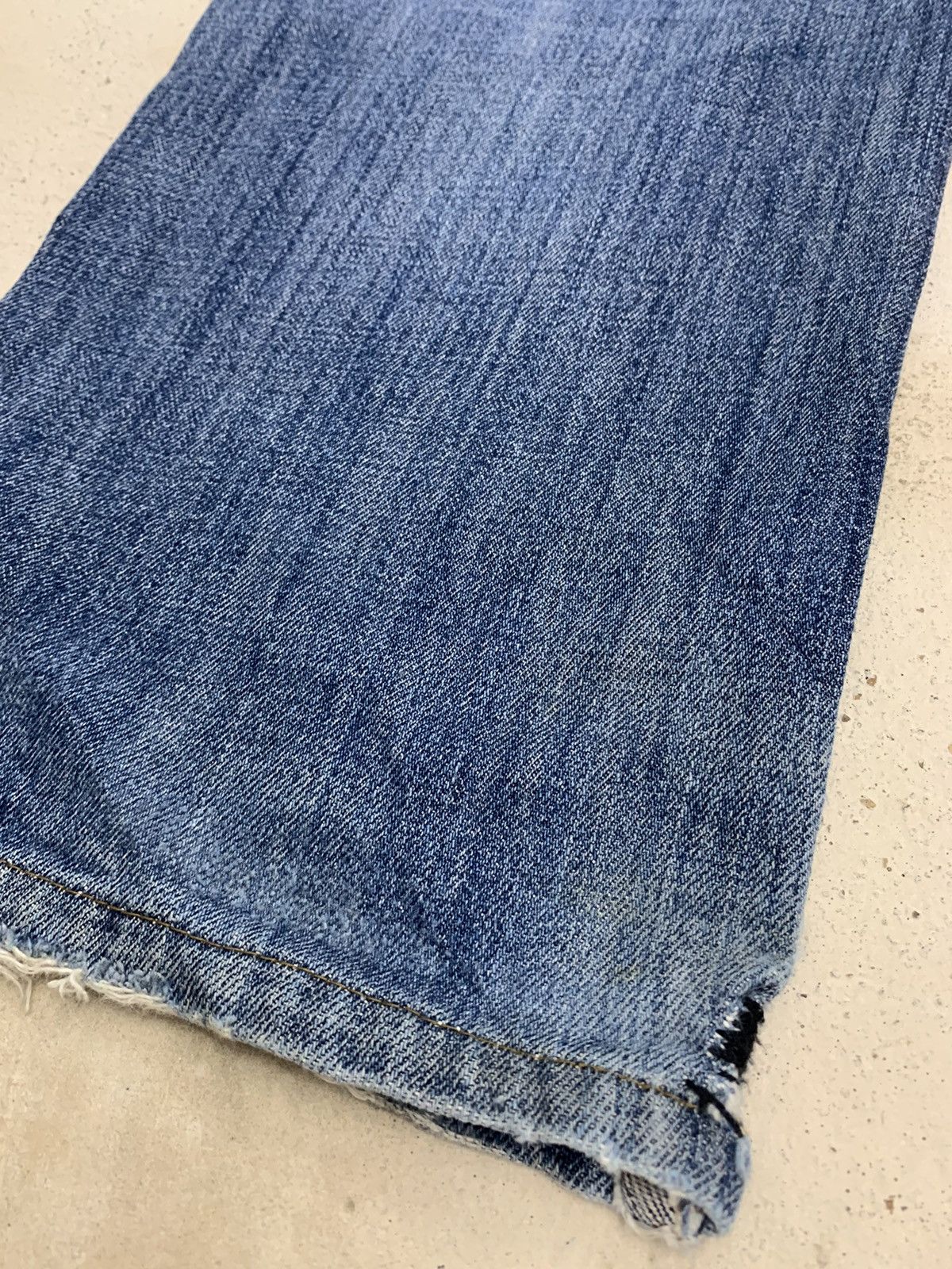 Levi's × Vintage Levis 533 04 Productio Distressed Denim Pants (AE3) Size US 32 / EU 48 - 15 Thumbnail