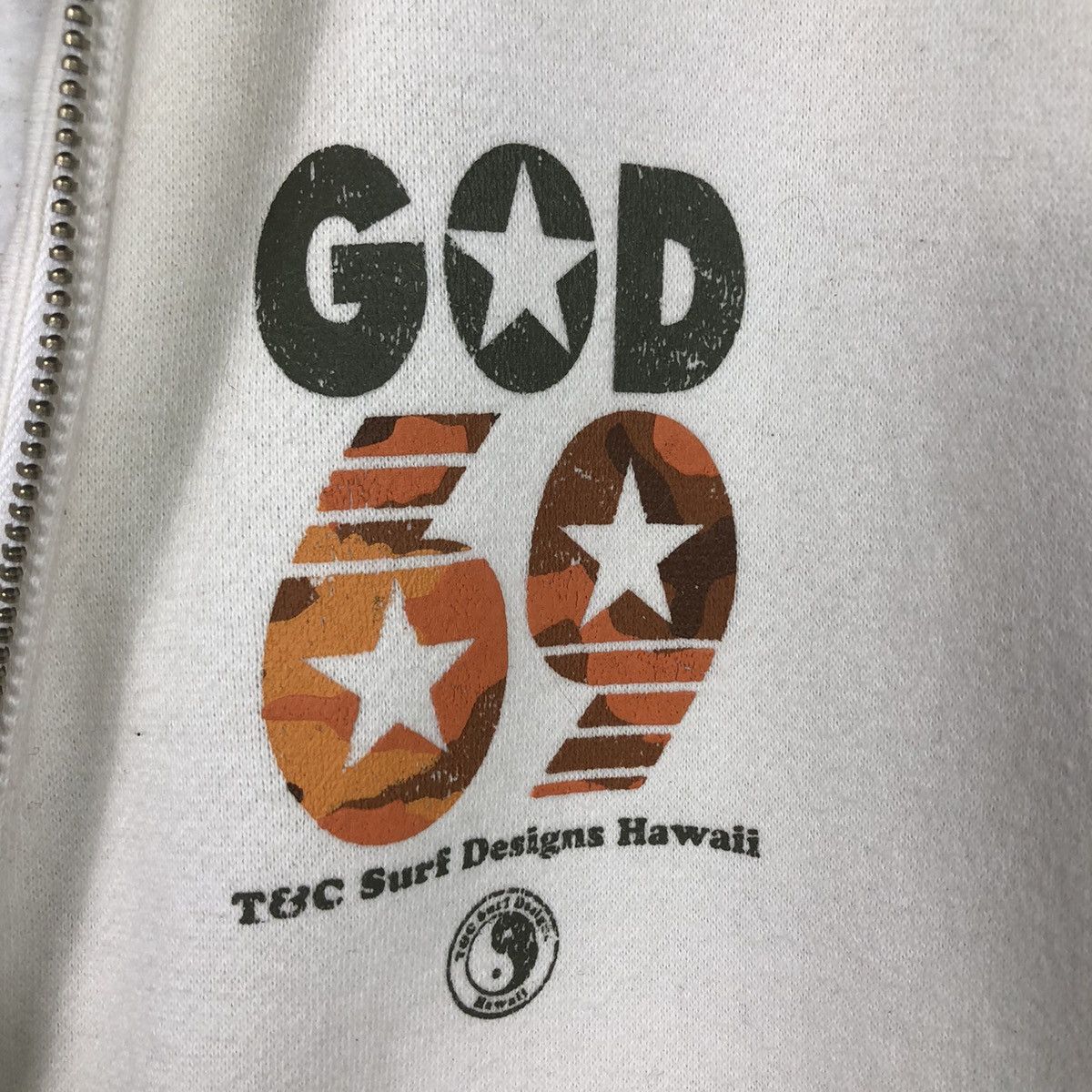 Japanese Brand T&C Surf Designs “GOD 69” Camo Star Graphic Rare Hawaii Era Size US L / EU 52-54 / 3 - 21 Thumbnail
