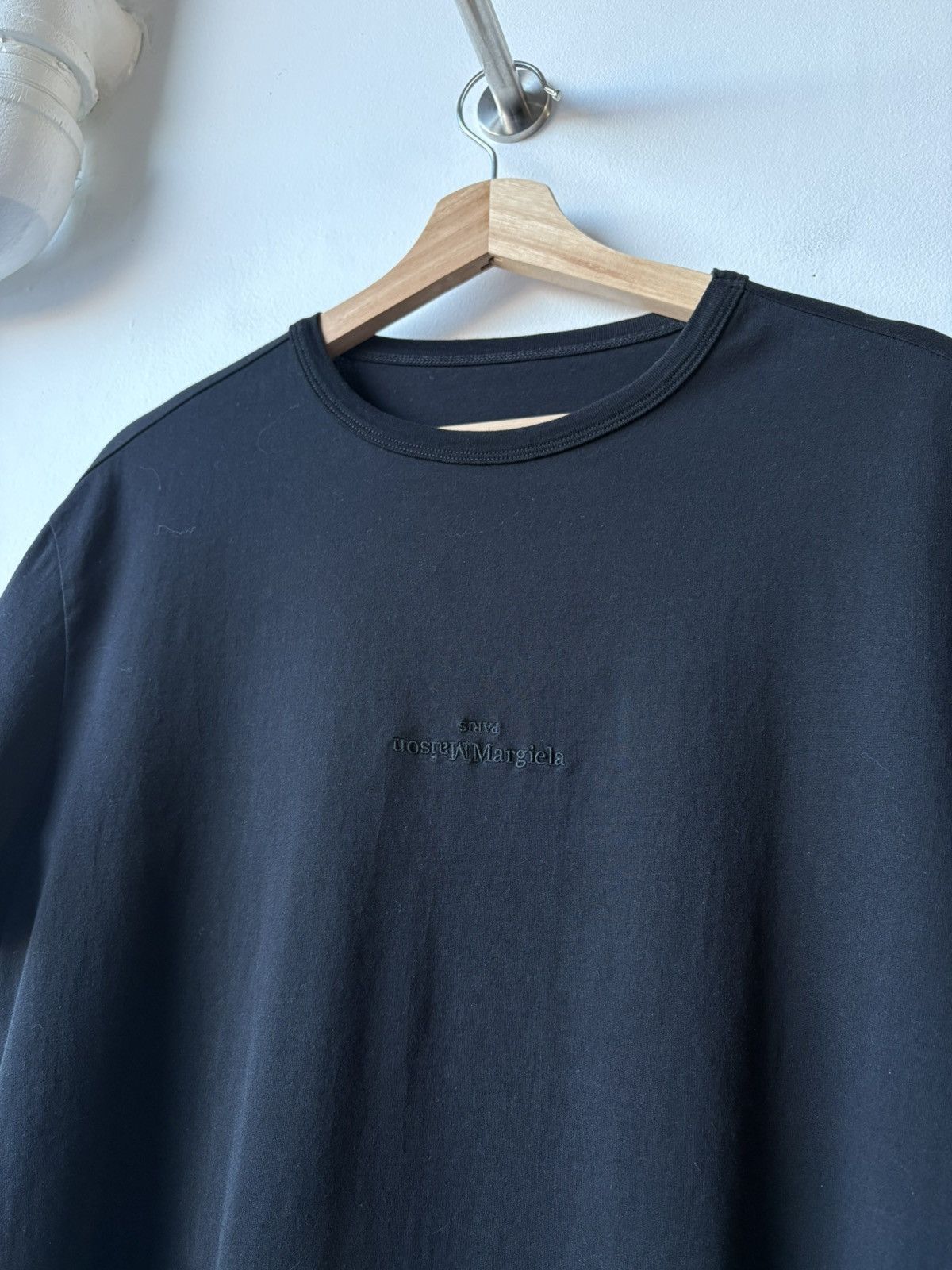 Maison Margiela Maison Margiela SS23 Distorted black logo tee Size US M / EU 48-50 / 2 - 2 Thumbnail