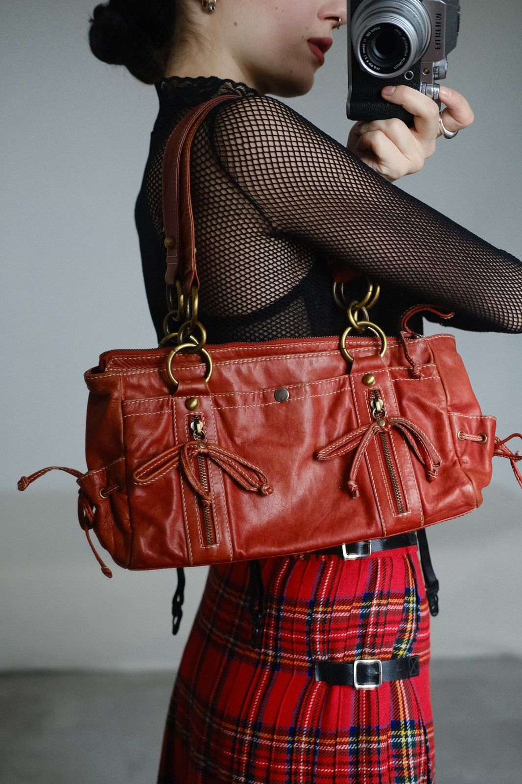 Vintage Red leather y2k grunge bag Size ONE SIZE - 1 Thumbnail