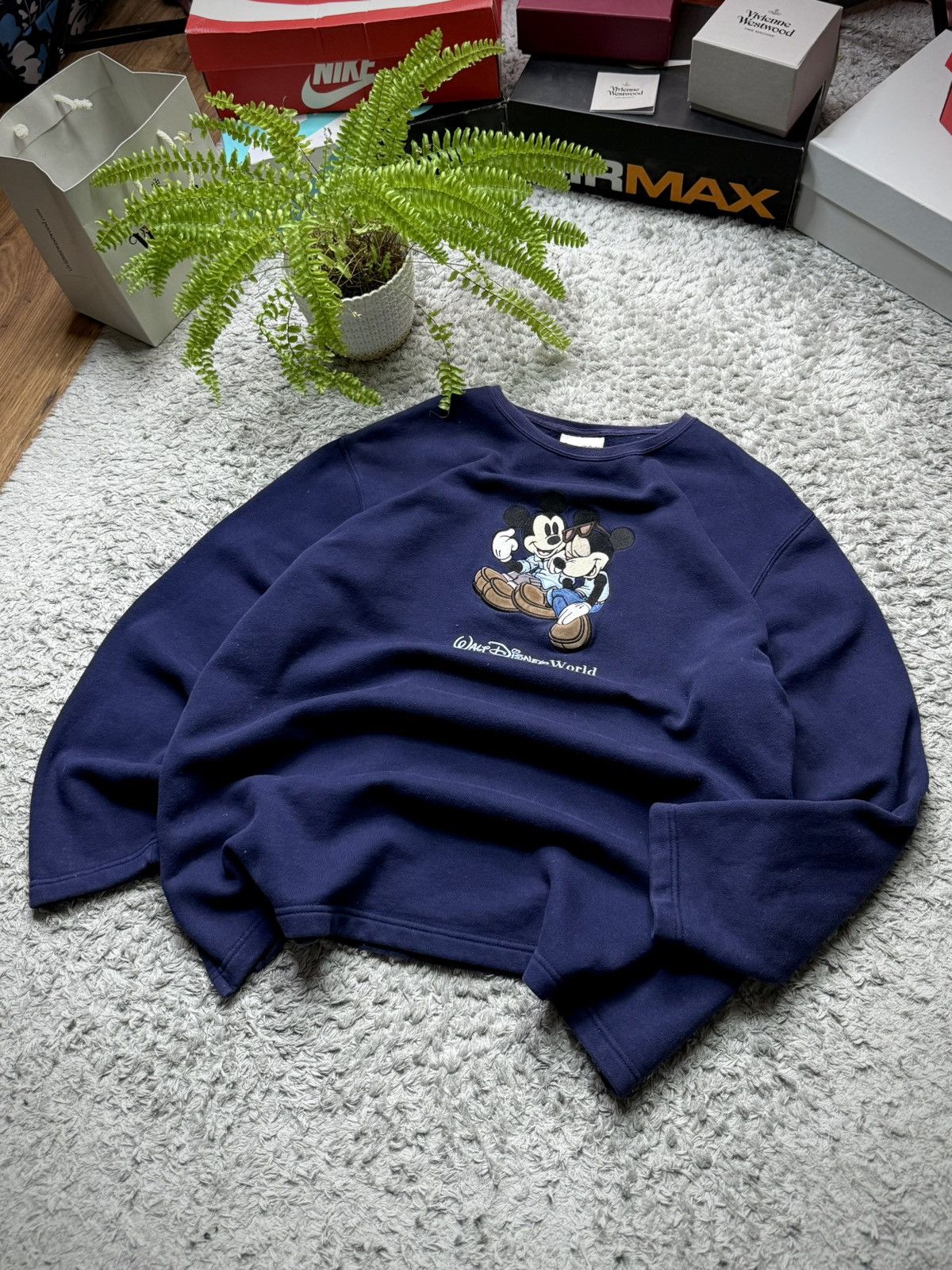 Disney 90s Disney Sweatshirt Rare Vintage Mickey Mouse Big Logo Size US XL / EU 56 / 4 - 1 Thumbnail