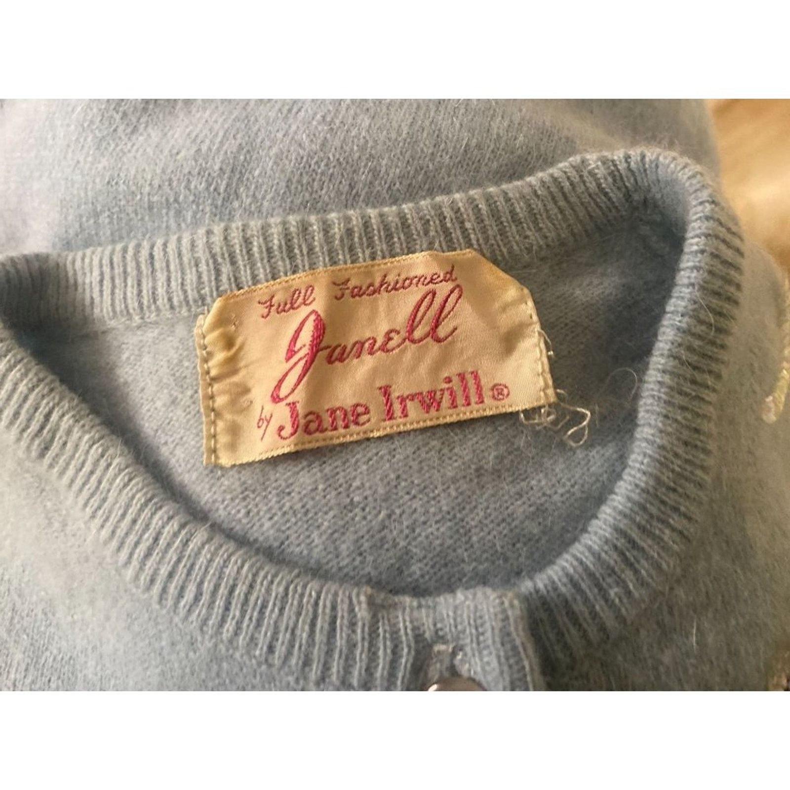 Vintage VINTAGE Janell by Jane Irwill Beaded Sweater Ladies Small Size S / US 4 / IT 40 - 2 Thumbnail