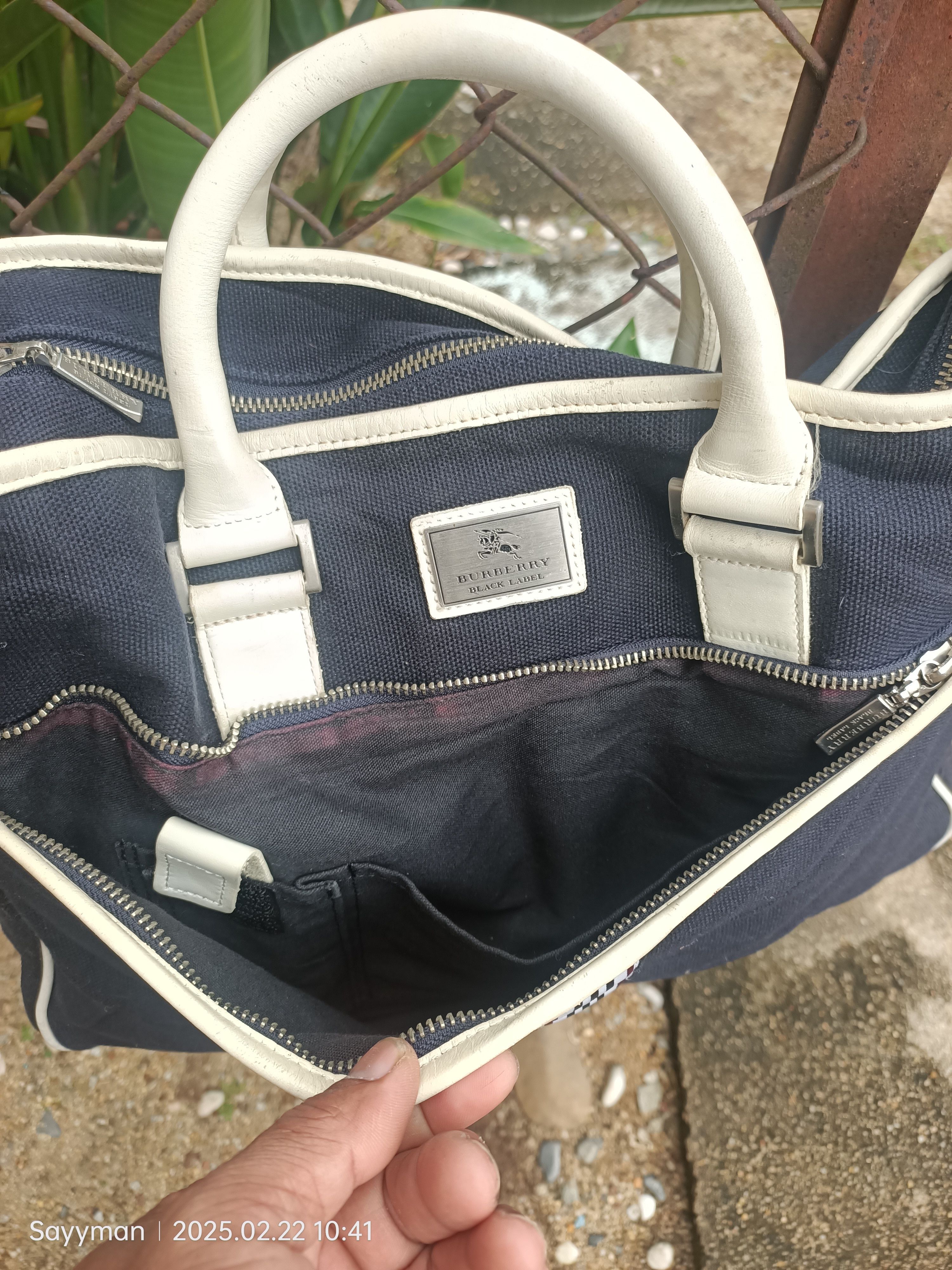 Black Label × Burberry Burberry Black Label Messenger Bag Size ONE SIZE - 9 Thumbnail