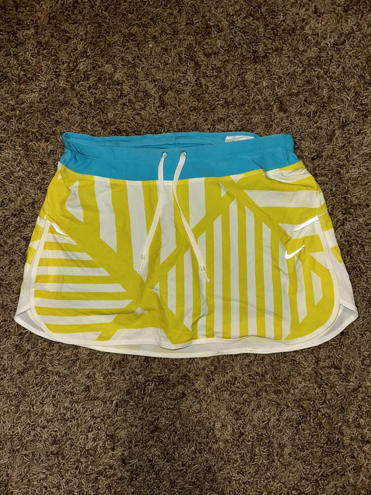 Nike Nike Women’s Tennis Dri Fit Skort White Yellow Skirted Shorts Size 26" / US 2 / IT 38 - 1 Thumbnail