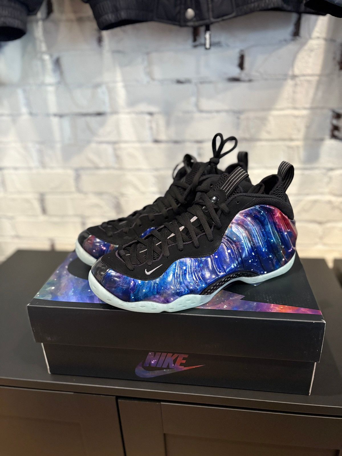 Nike Nike Air Foamposite ‘Galaxy’ DS OG All Size 11.5 Size US 11.5 / EU 44-45 - 1 Thumbnail